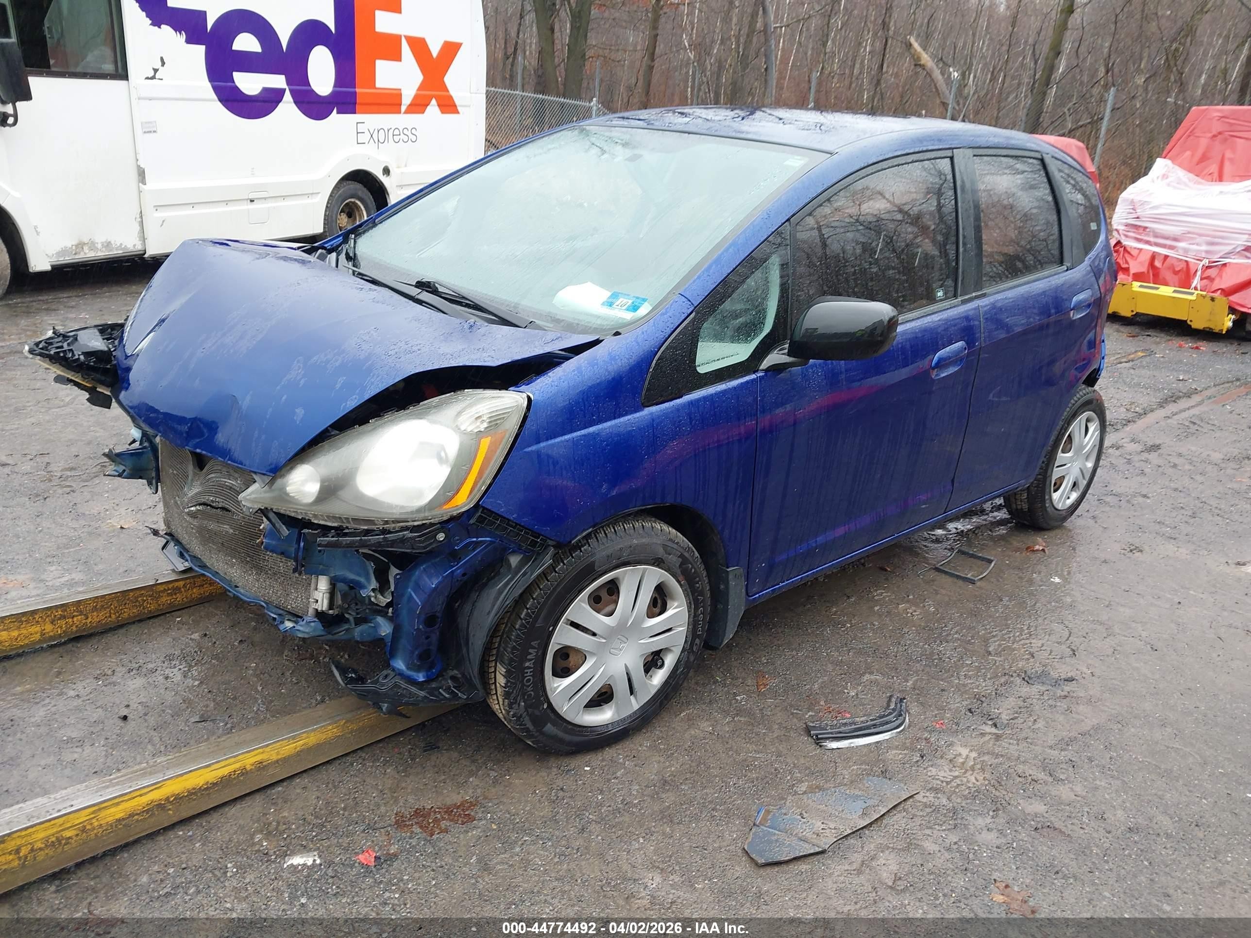 2009 Honda Fit   Blue vin: JHMGE88219S003123