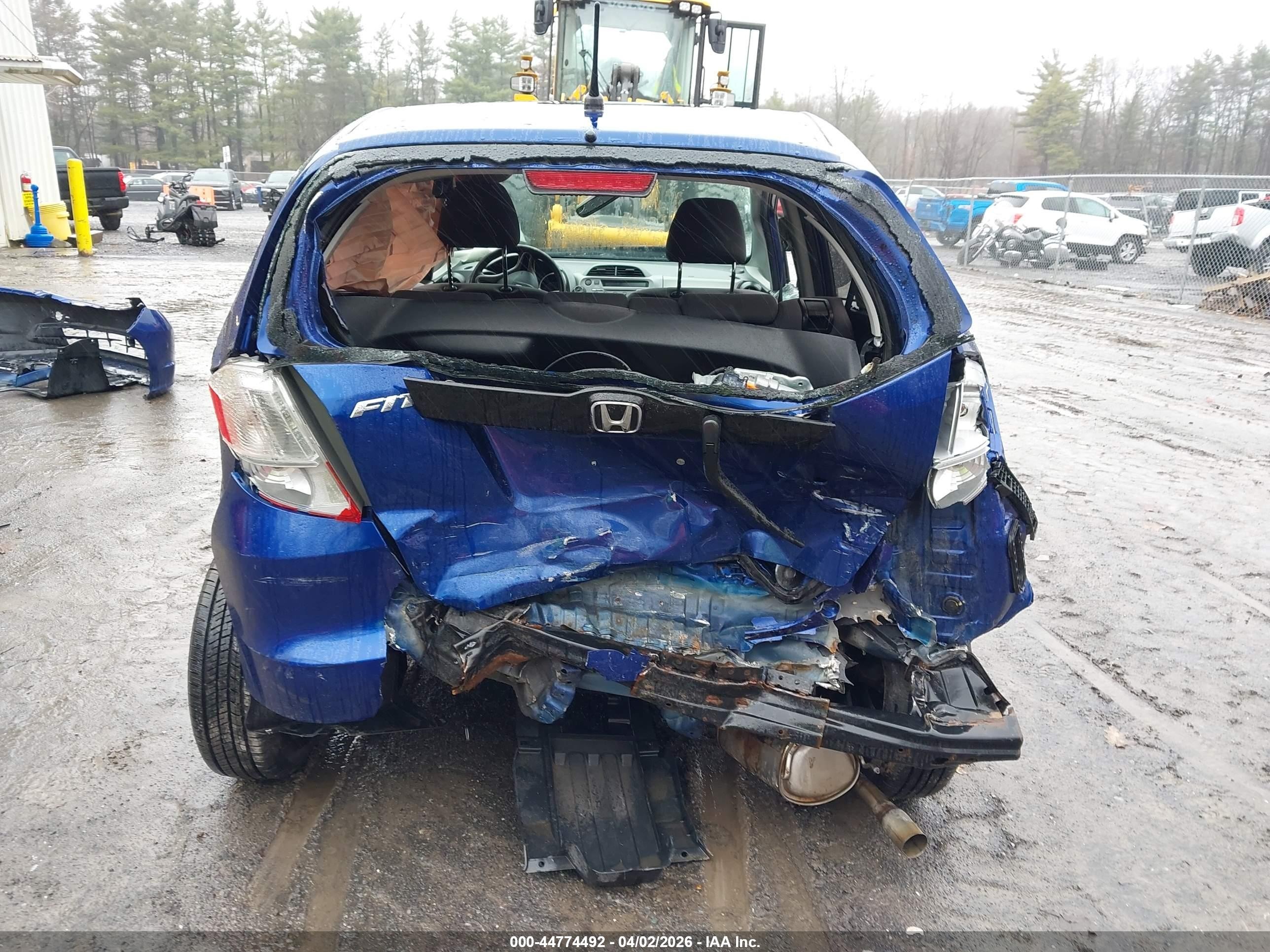 2009 Honda Fit   Blue vin: JHMGE88219S003123