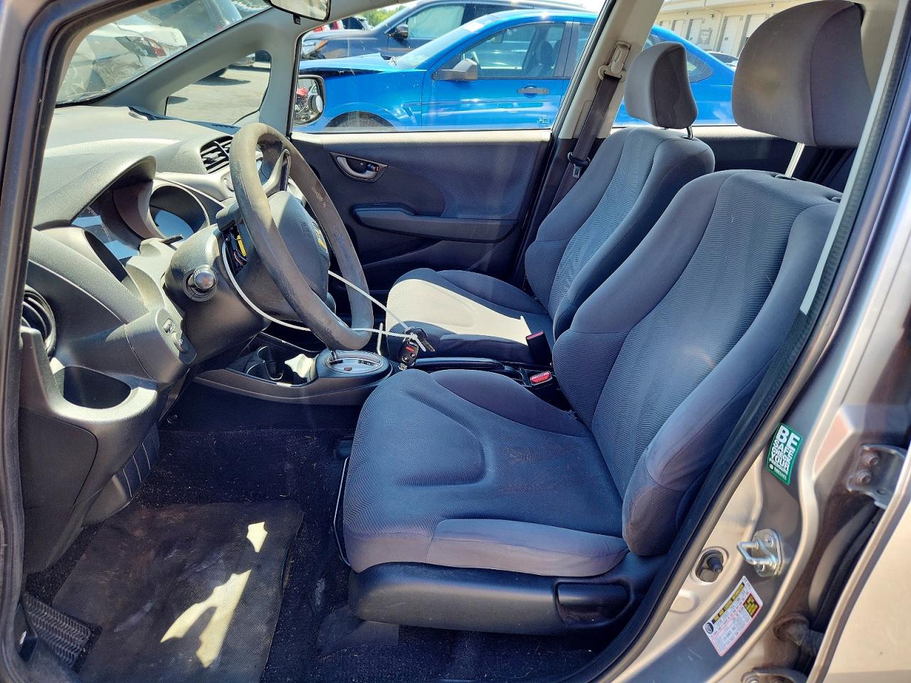 2009 Honda Fit Gray vin: JHMGE88229C002279