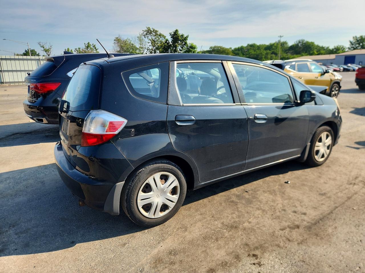 2009 Honda Fit Black vin: JHMGE88239C002016
