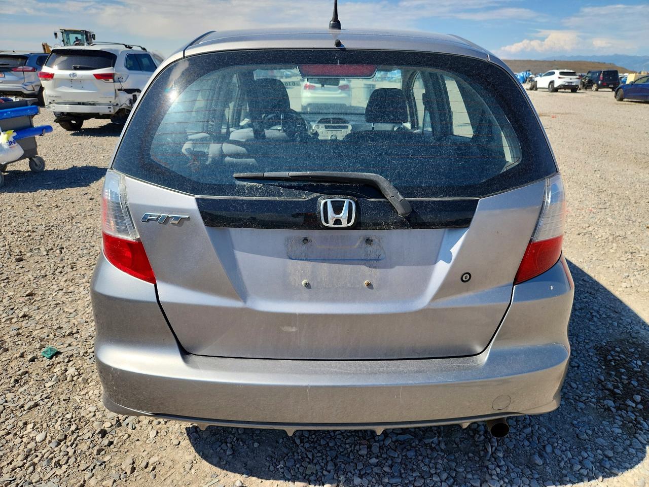 2009 Honda Fit Gray vin: JHMGE88239S070080