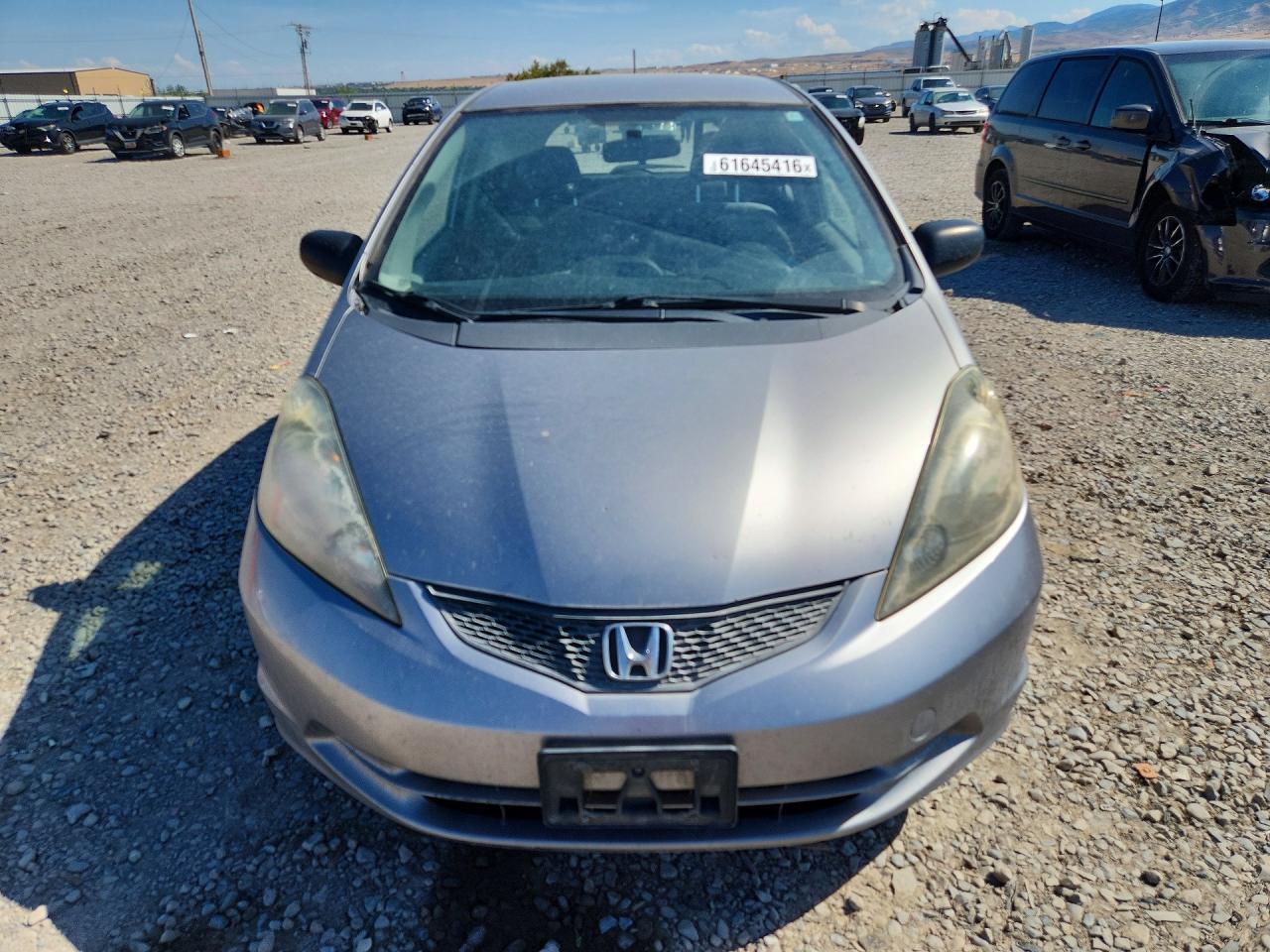 2009 Honda Fit Gray vin: JHMGE88239S070080