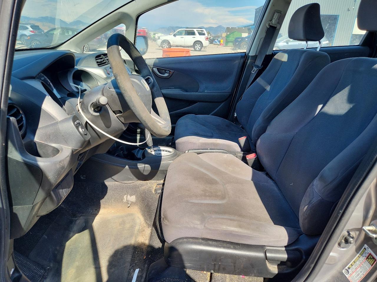 2009 Honda Fit Gray vin: JHMGE88239S070080