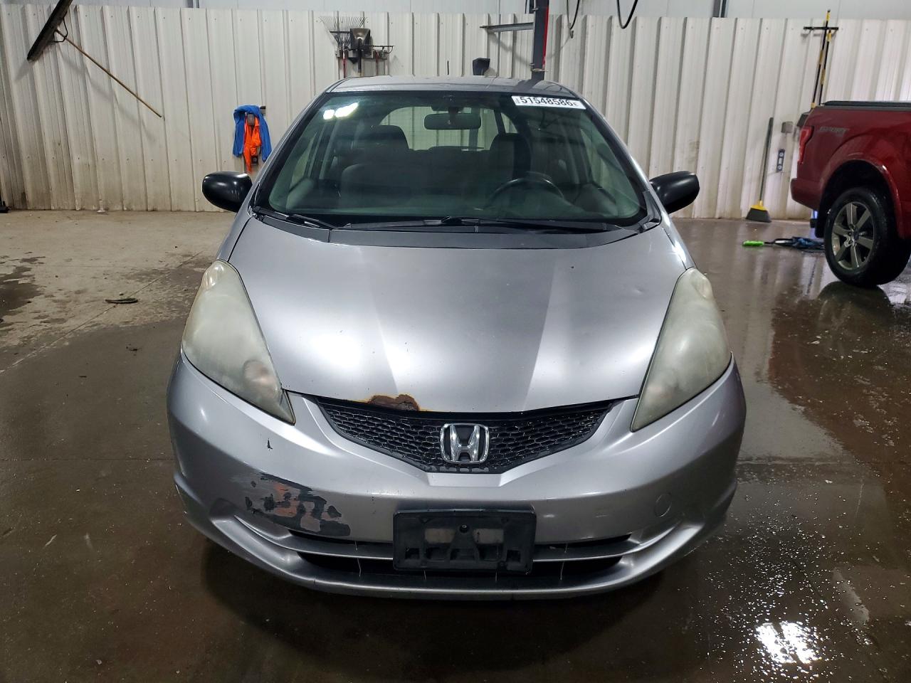 2009 Honda Fit Silver vin: JHMGE88249S008865