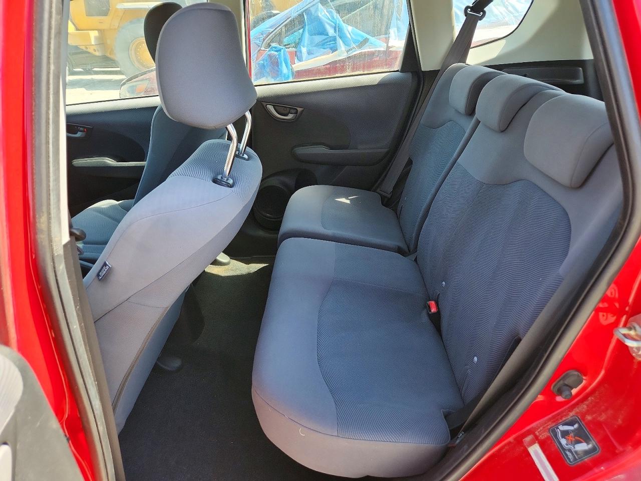 2009 Honda Fit Красный vin: JHMGE88259C004334