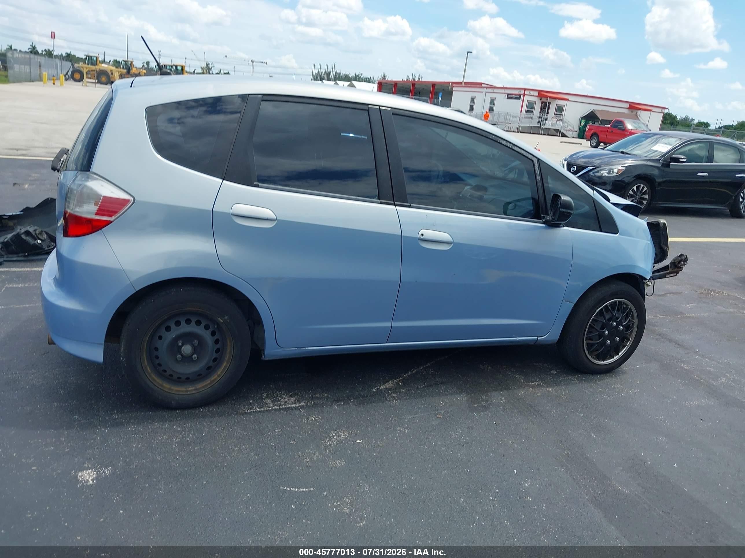 2009 Honda Fit Blue vin: JHMGE88259C005774