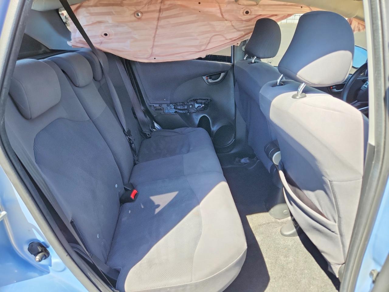 2009 Honda Fit Blue vin: JHMGE88269S021889
