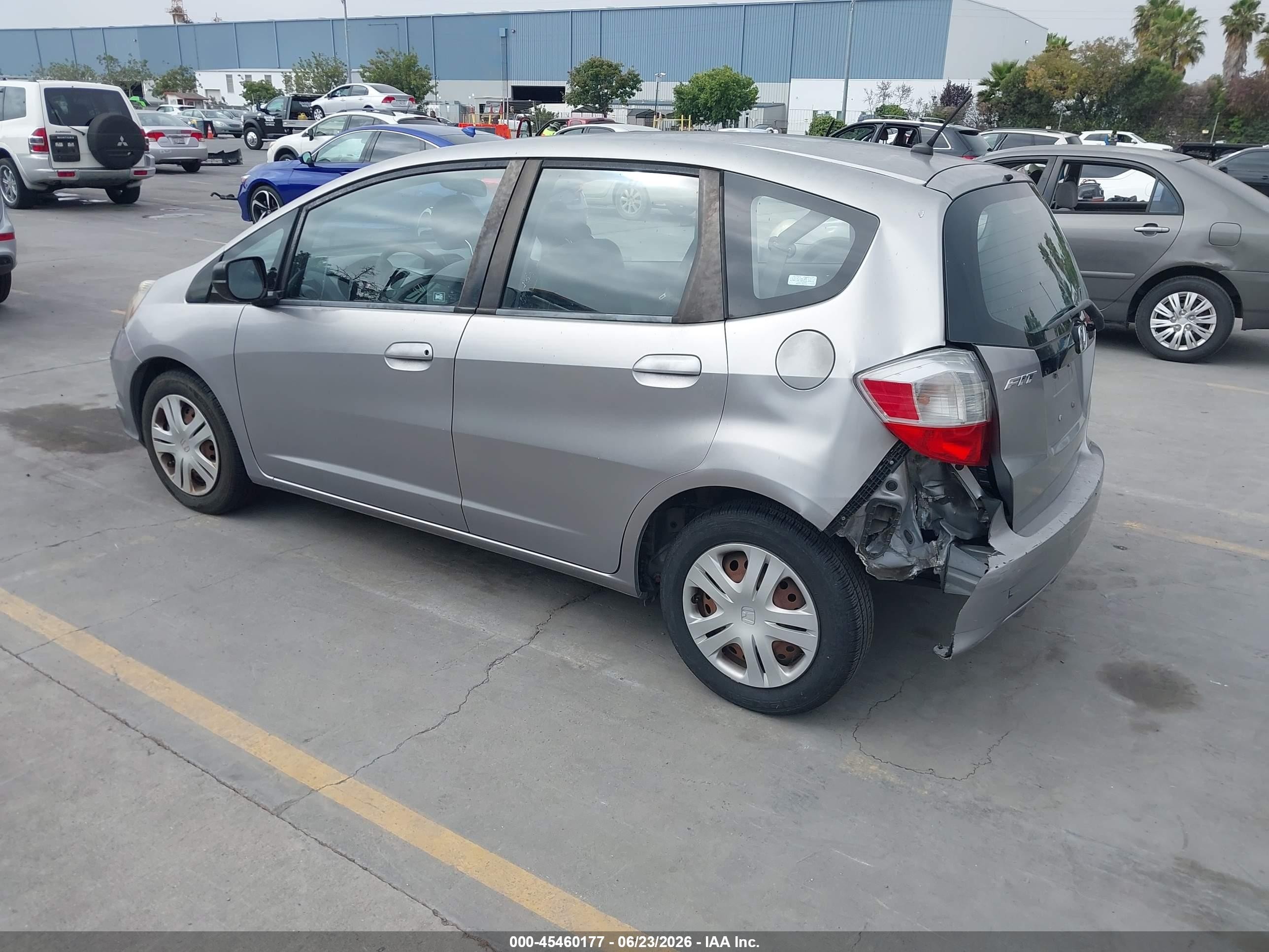 2009 Honda Fit   Gray vin: JHMGE88279C002052