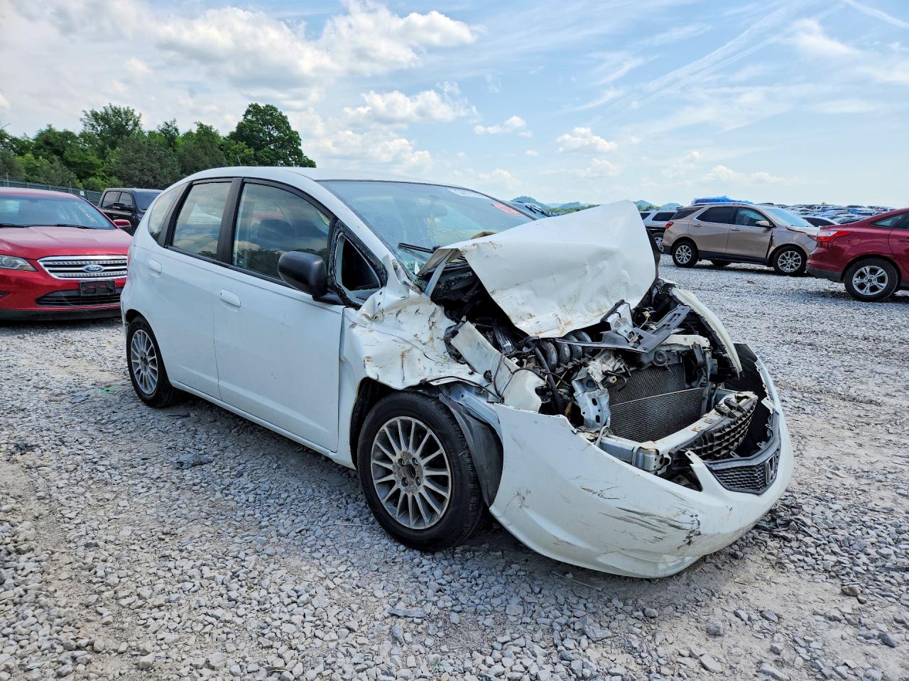 2009 Honda Fit White vin: JHMGE88279S021920