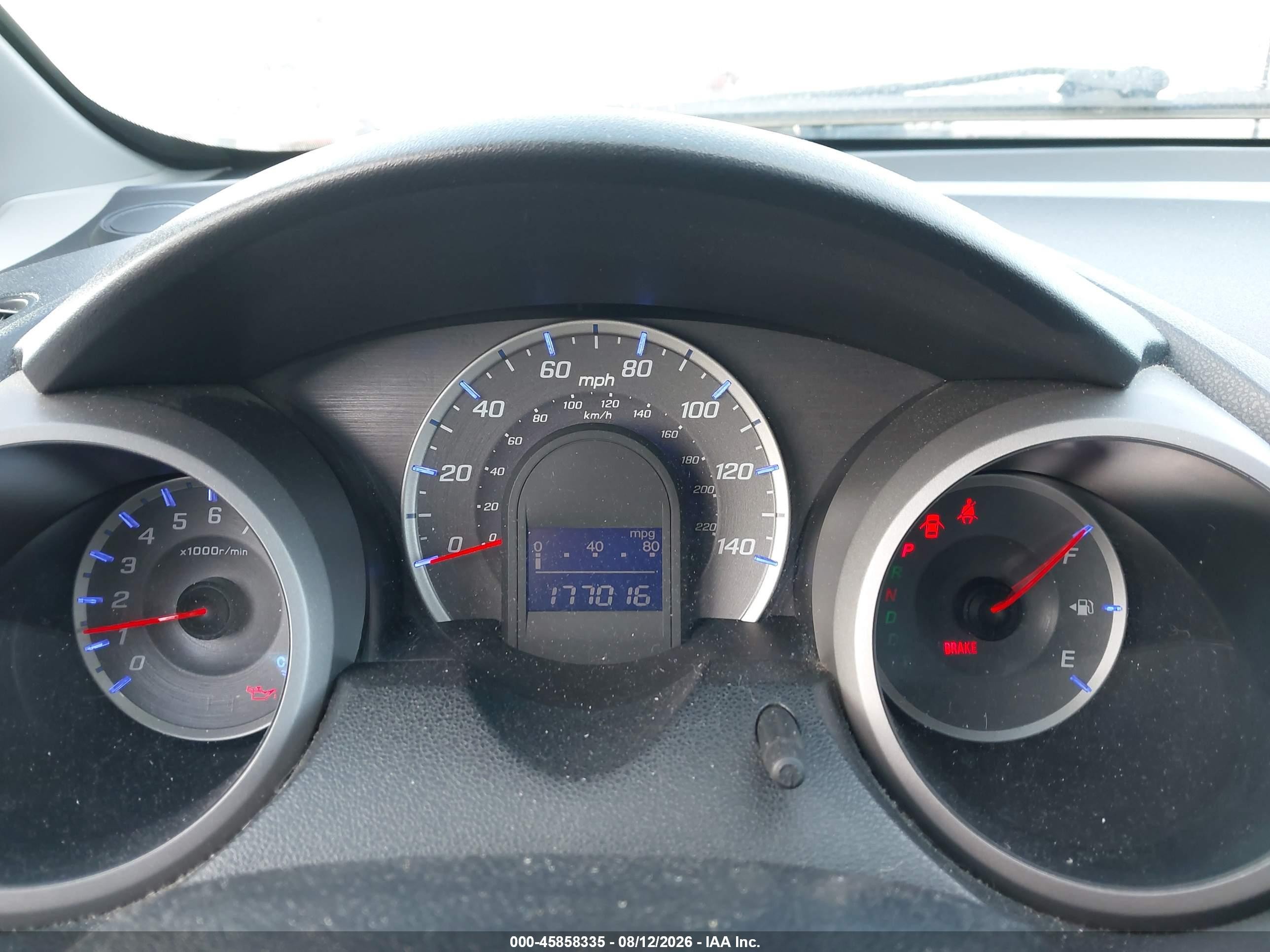 2009 Honda Fit   White vin: JHMGE88299C002232