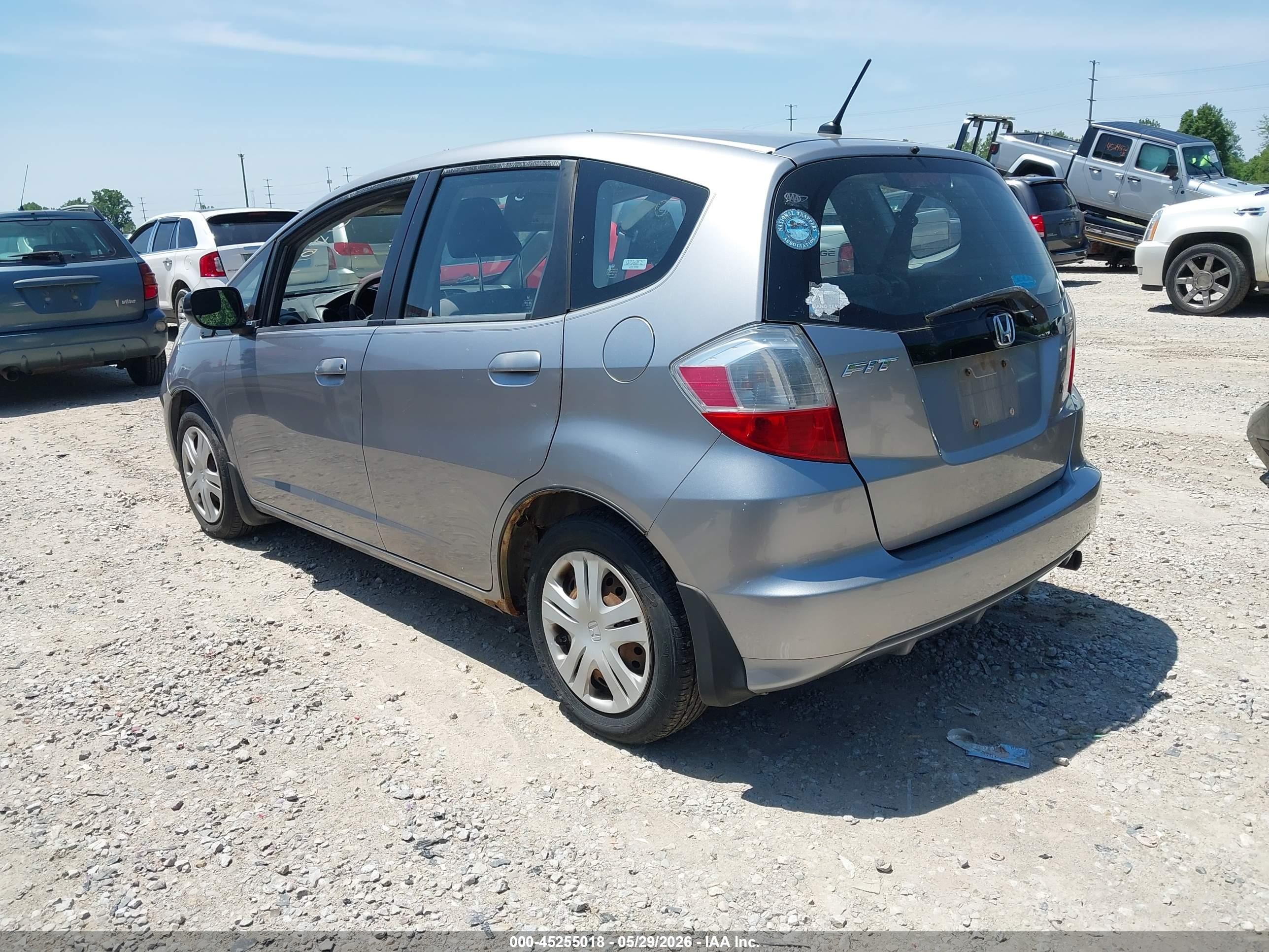 2009 Honda Fit   Silver vin: JHMGE88299S045779