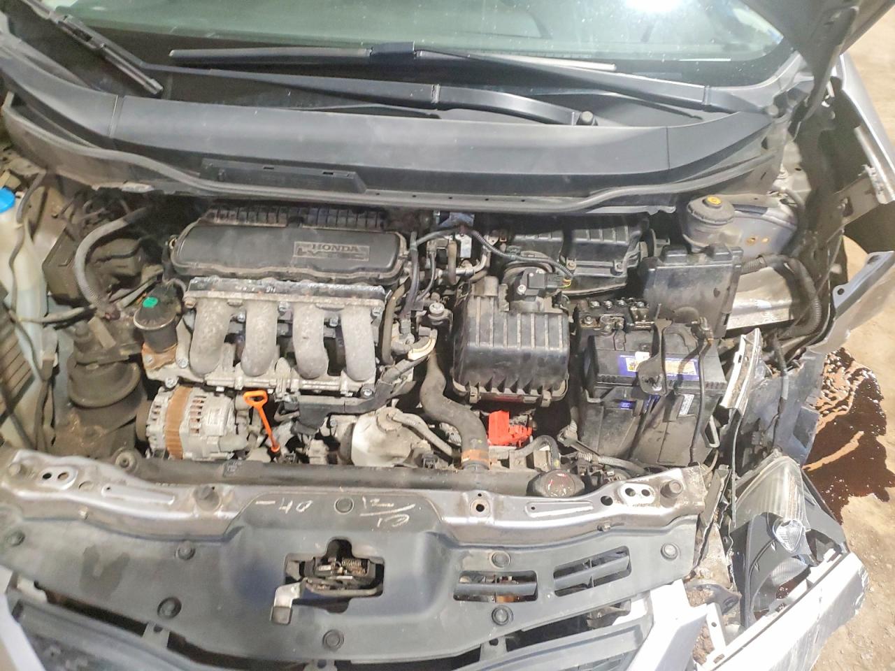 2009 Honda Fit Silver vin: JHMGE88299S801224