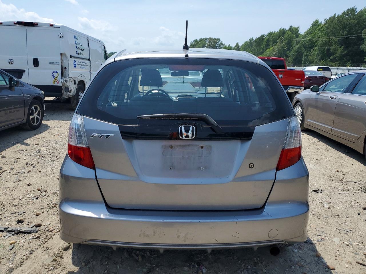 2009 Honda Fit Charcoal vin: JHMGE882X9S006568