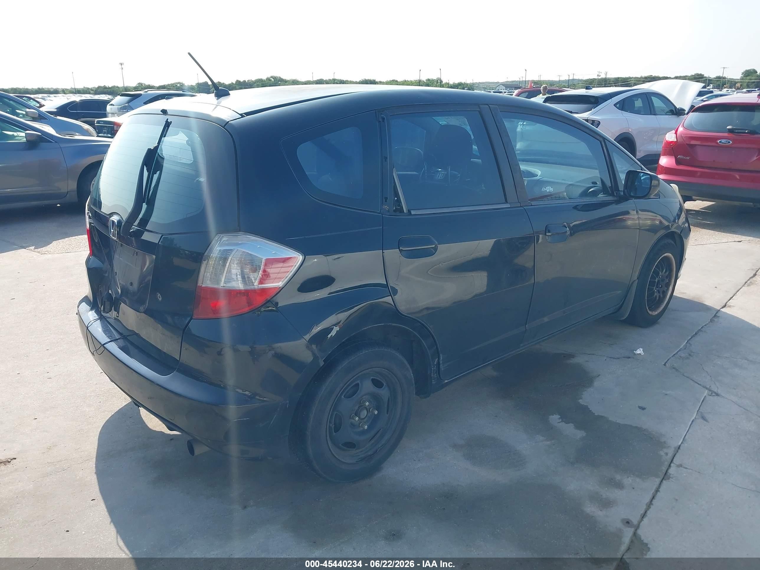 2009 Honda Fit   Черный vin: JHMGE882X9S063613