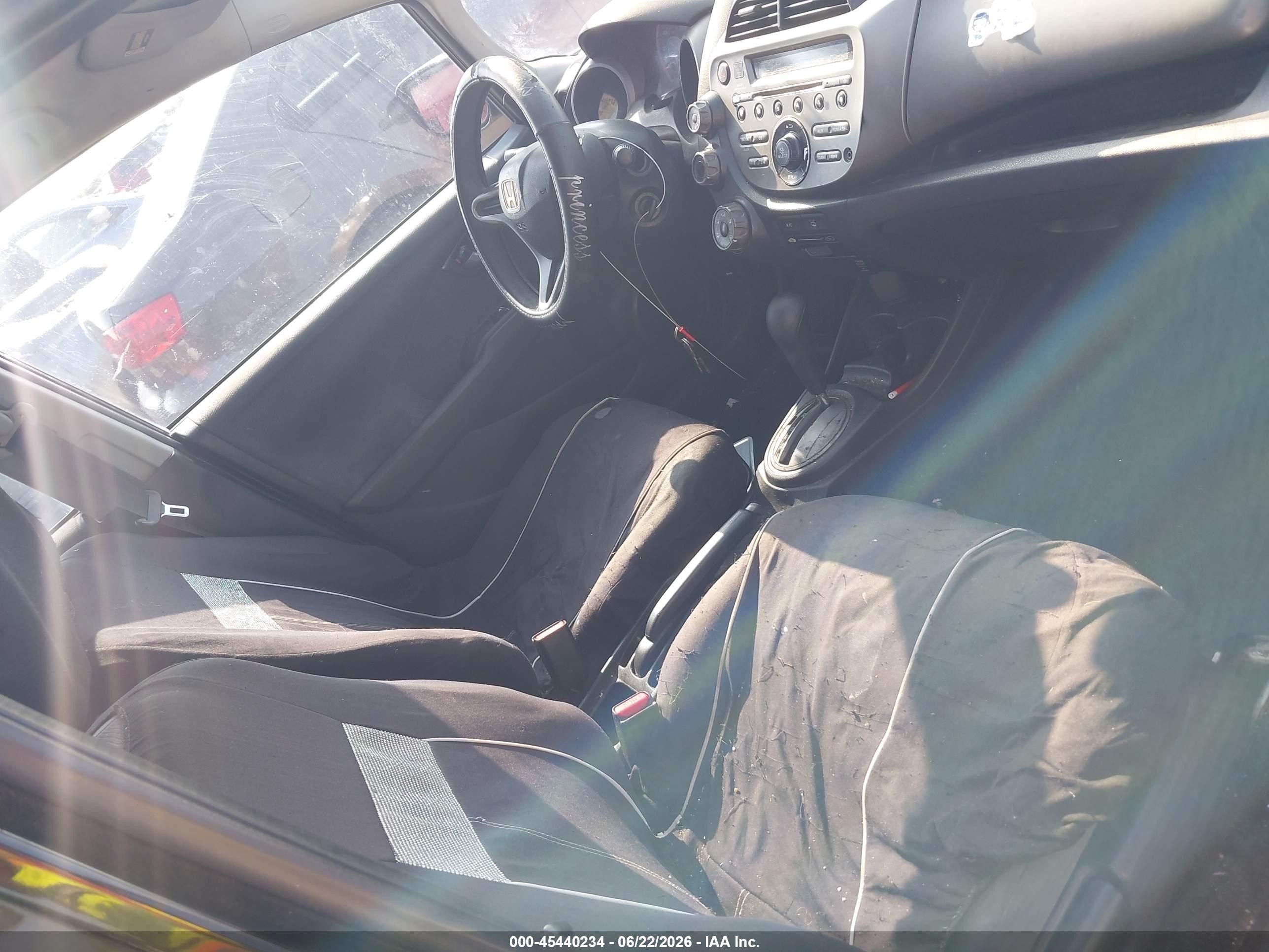 2009 Honda Fit   Черный vin: JHMGE882X9S063613