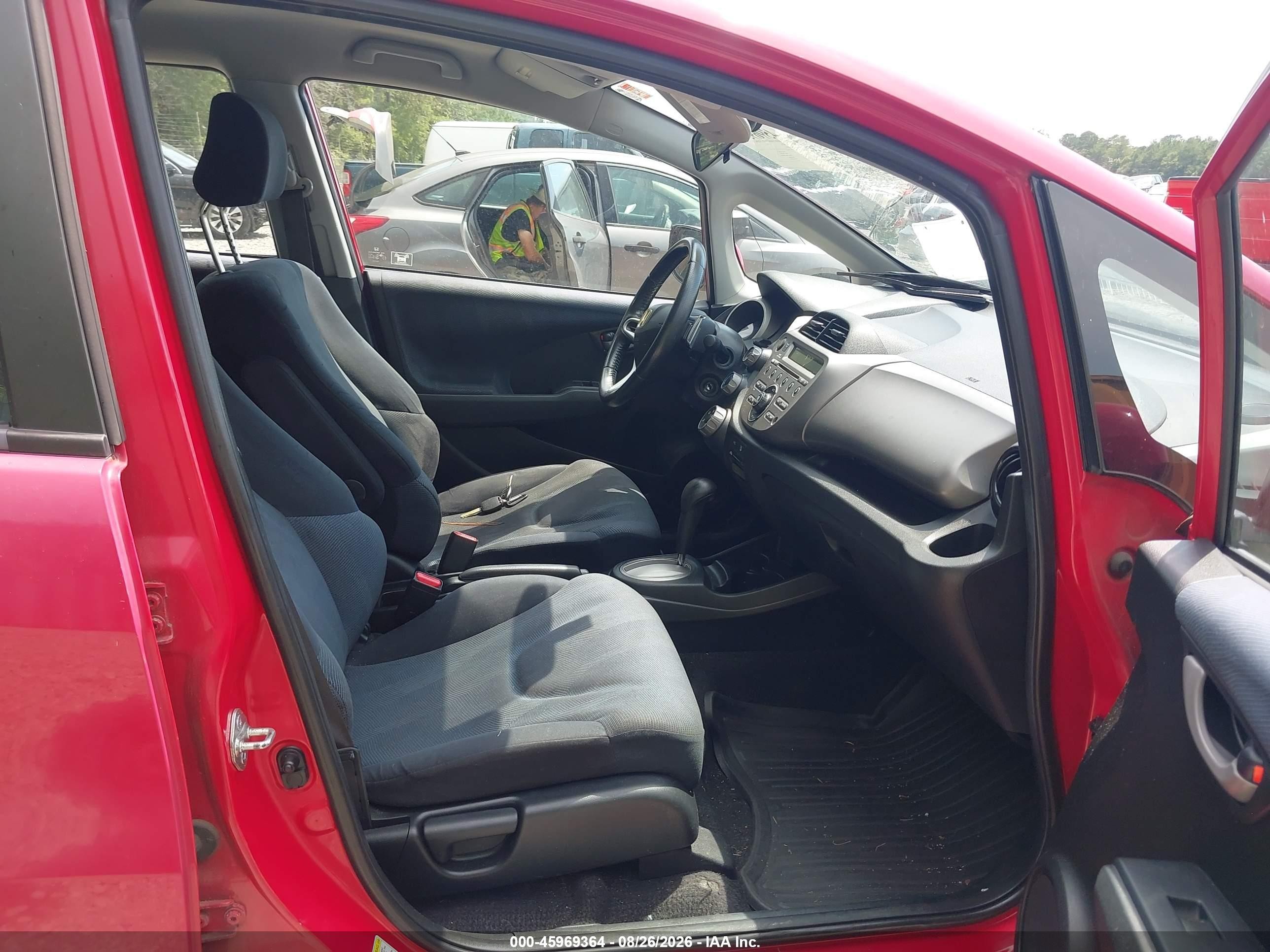 2009 Honda Fit Sport Red vin: JHMGE88409S021050