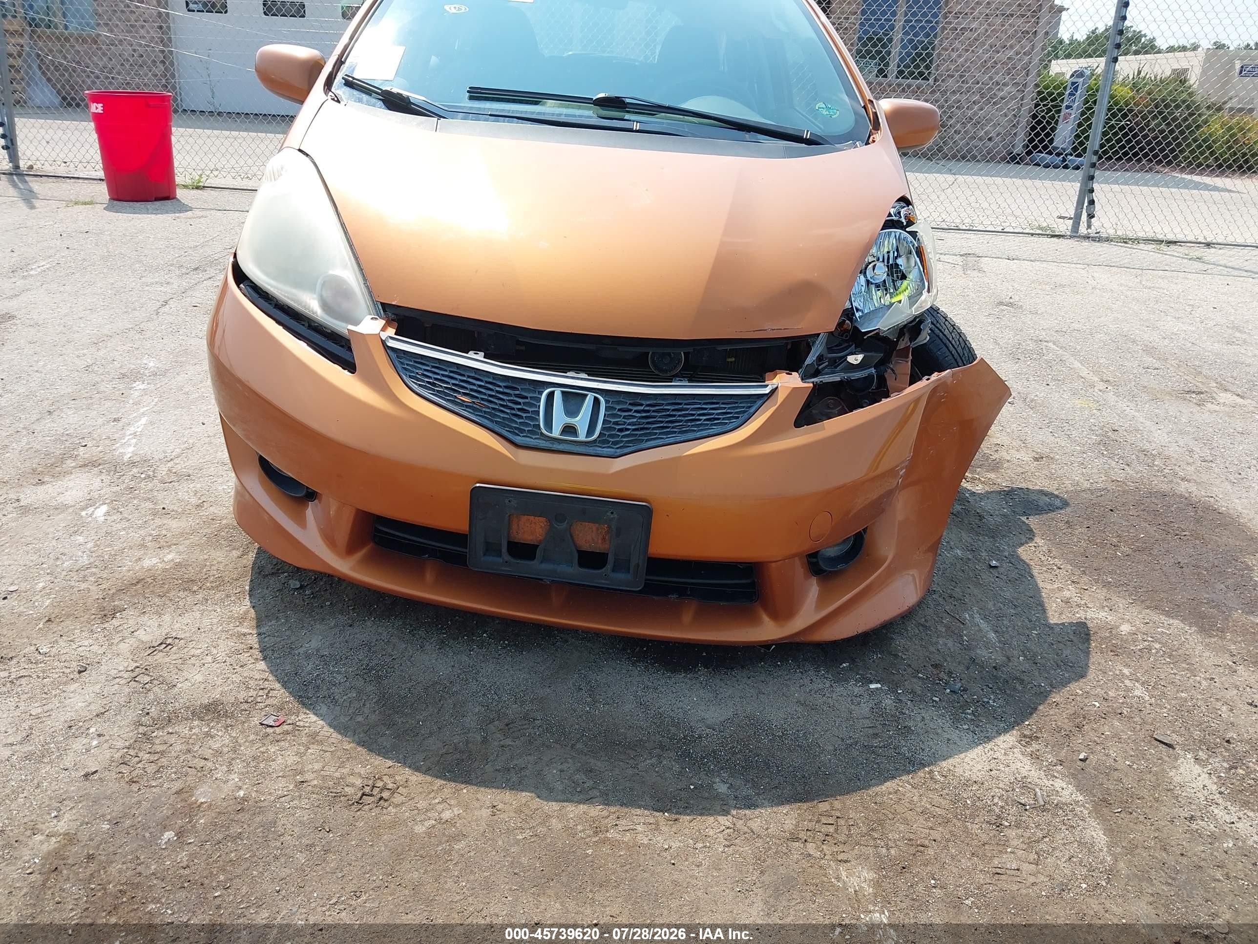 2009 Honda Fit Sport Orange vin: JHMGE88409S039287