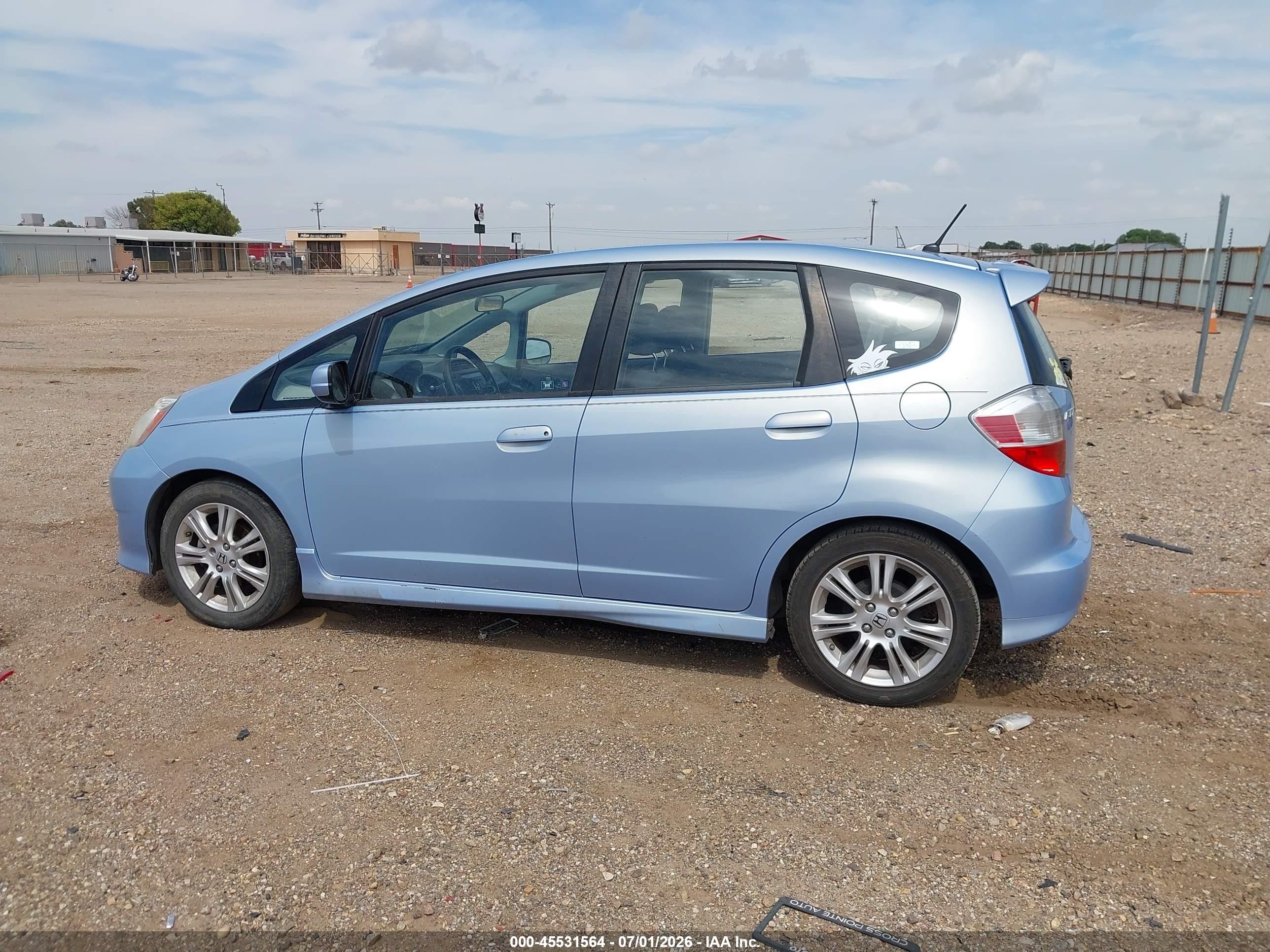 2009 Honda Fit Sport Blue vin: JHMGE88409S051844