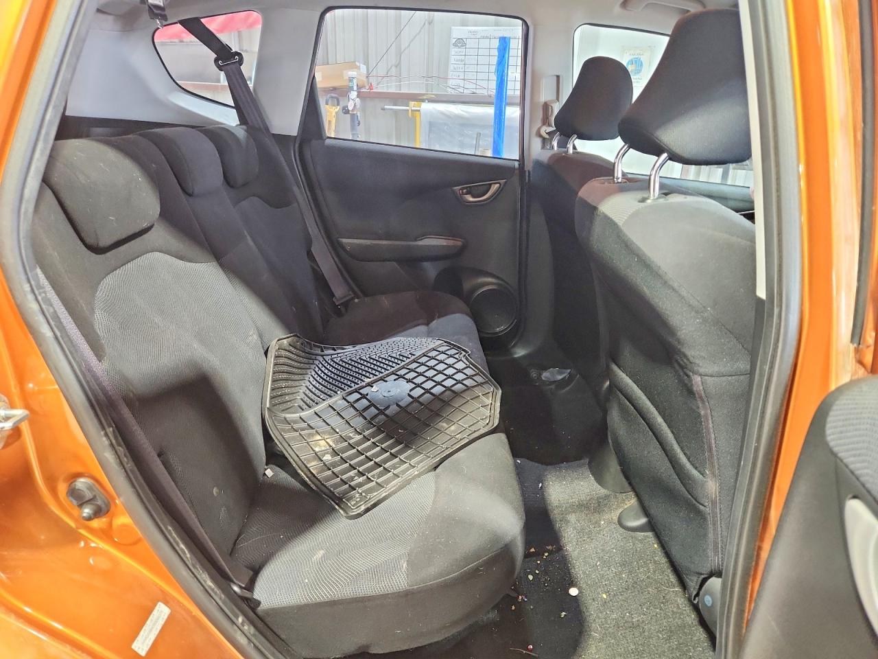 2009 Honda Fit Sport Orange vin: JHMGE88409S066375