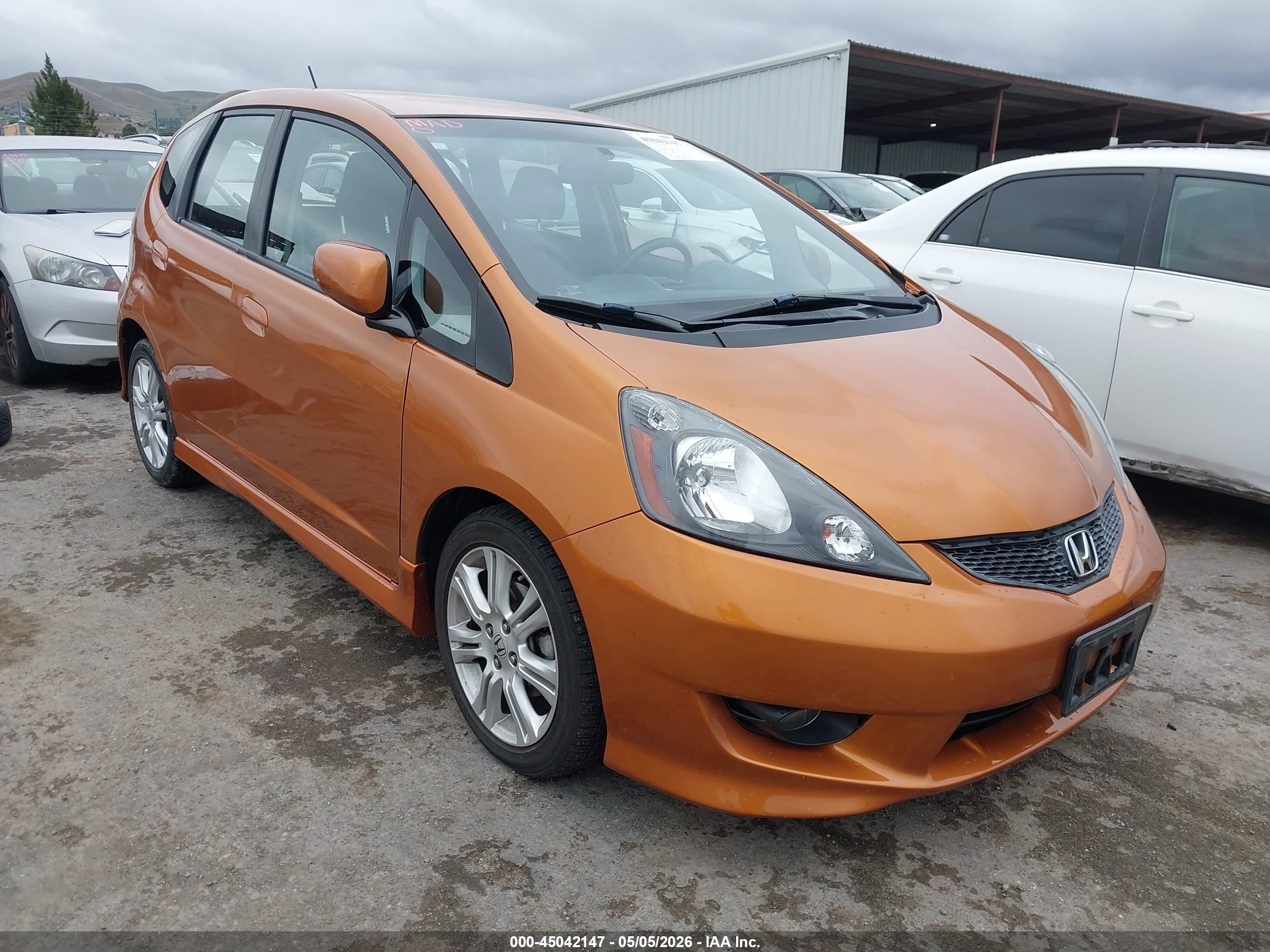 2009 Honda Fit Sport Orange vin: JHMGE88419S061637