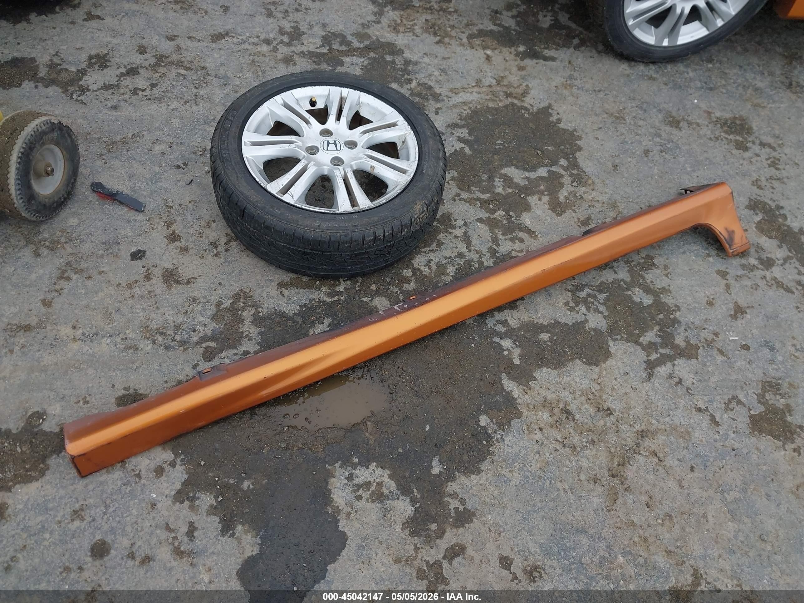 2009 Honda Fit Sport Orange vin: JHMGE88419S061637