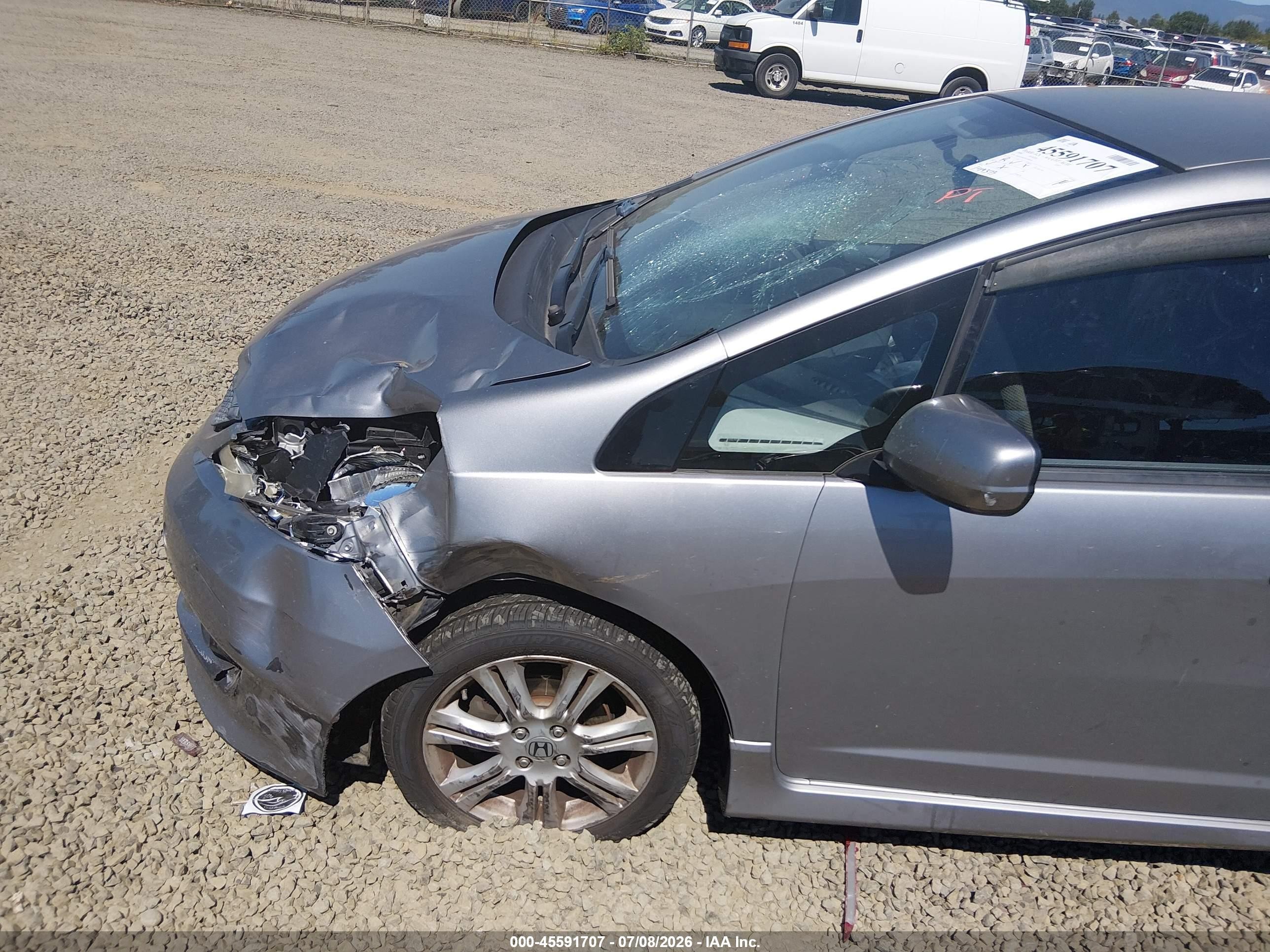2009 Honda Fit Sport Gray vin: JHMGE88429C004034