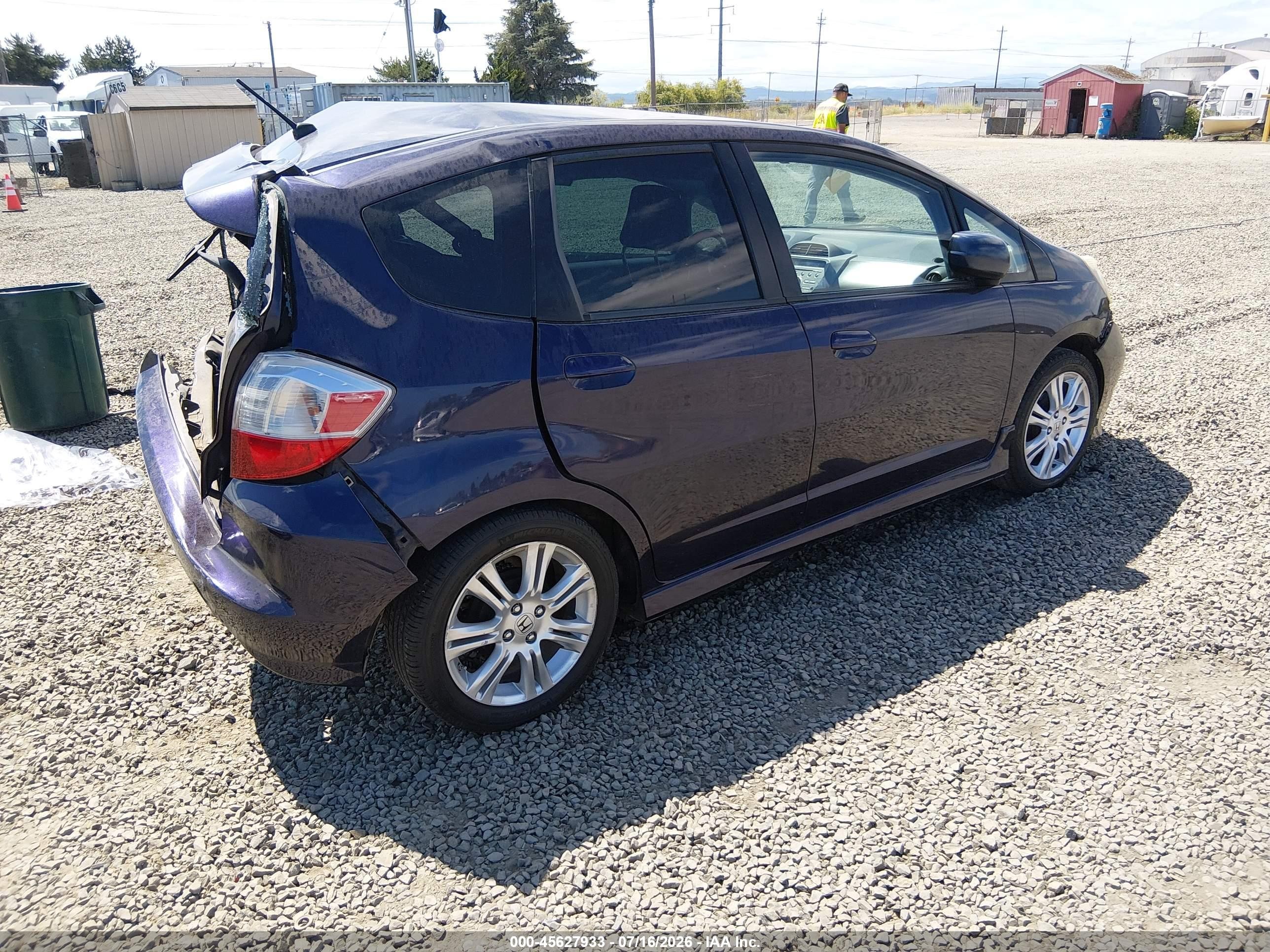 2009 Honda Fit Sport Blue vin: JHMGE88429S011233