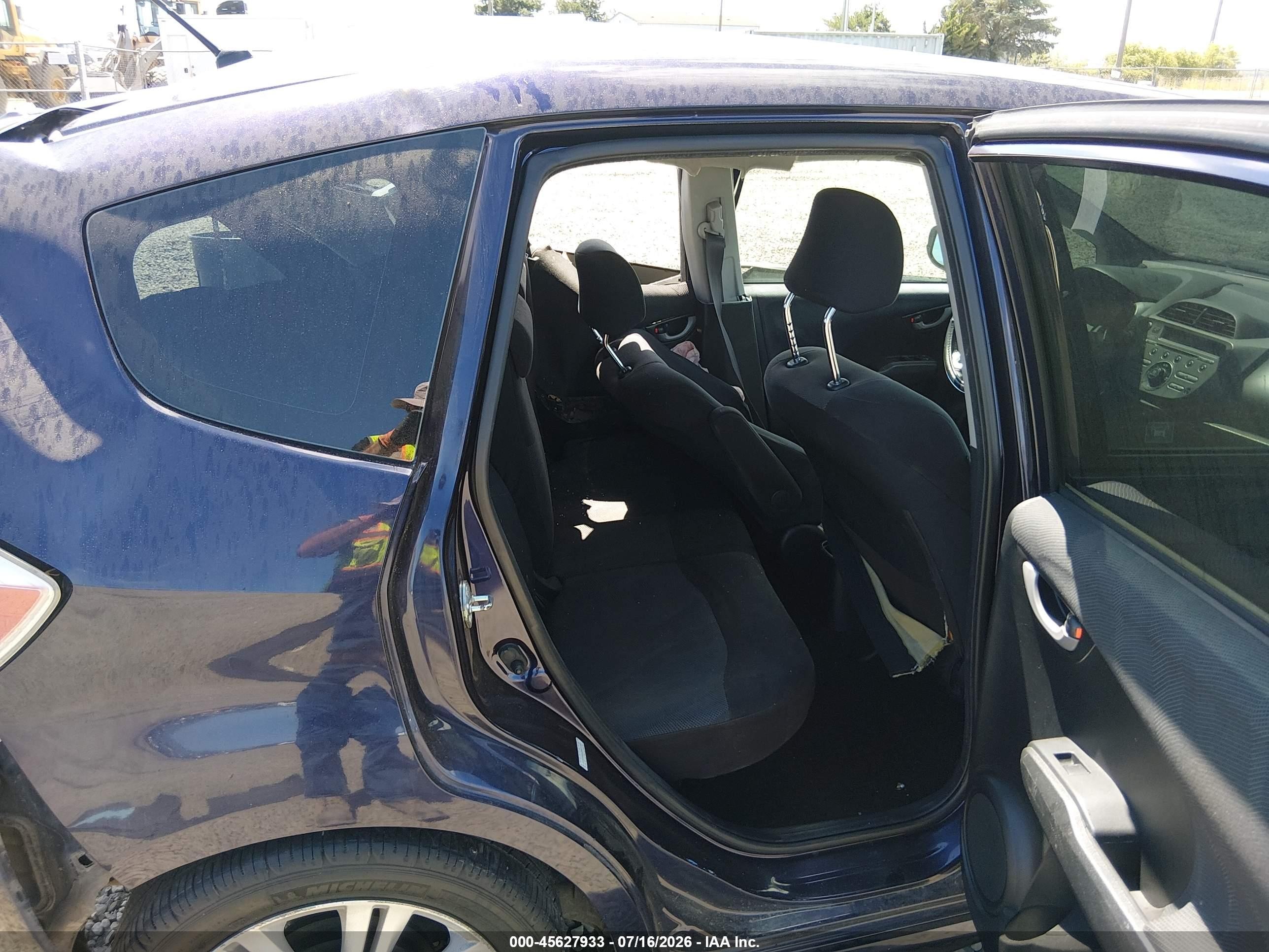 2009 Honda Fit Sport Blue vin: JHMGE88429S011233