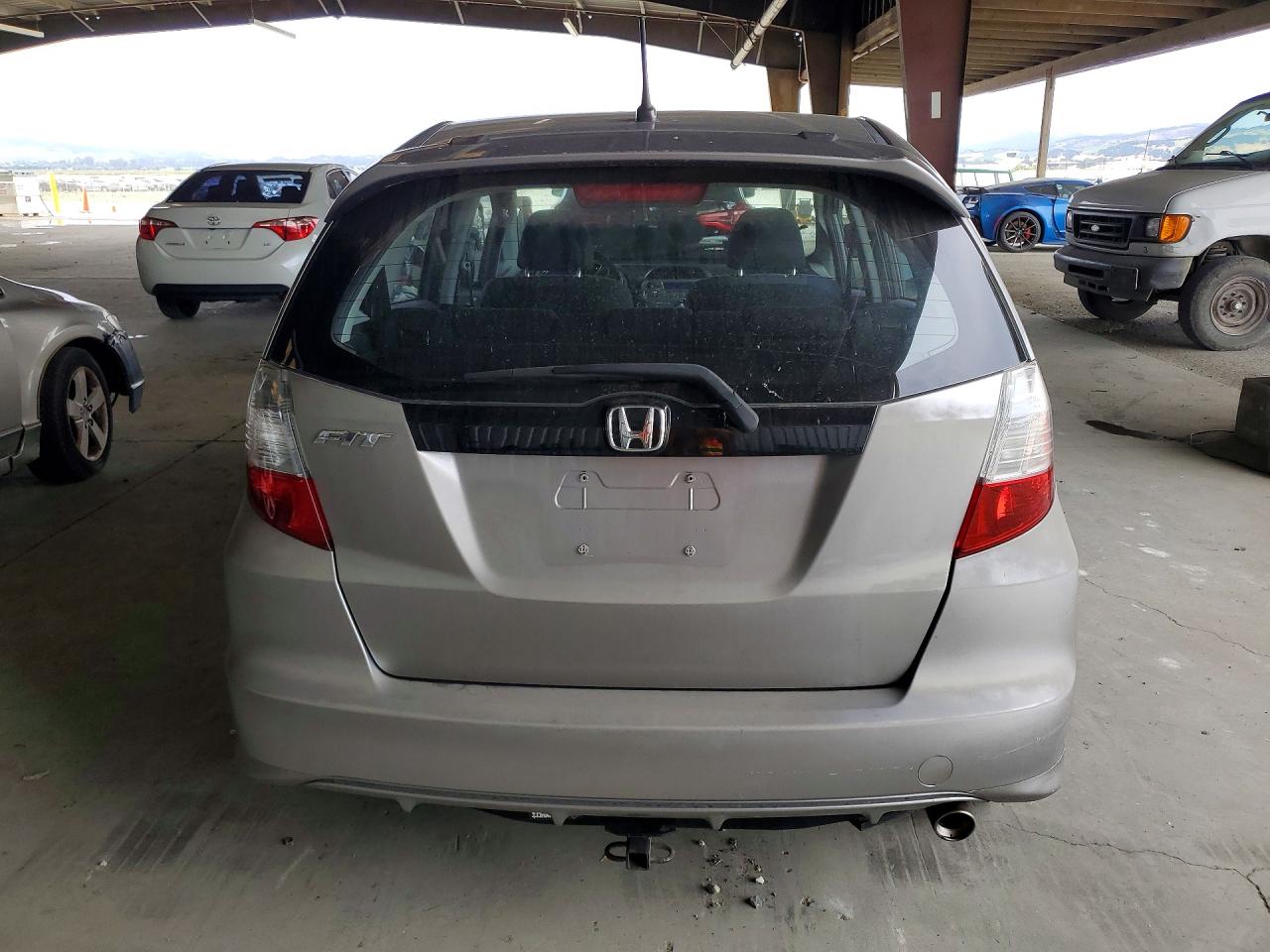 2009 Honda Fit Sport Gray vin: JHMGE88429S012446