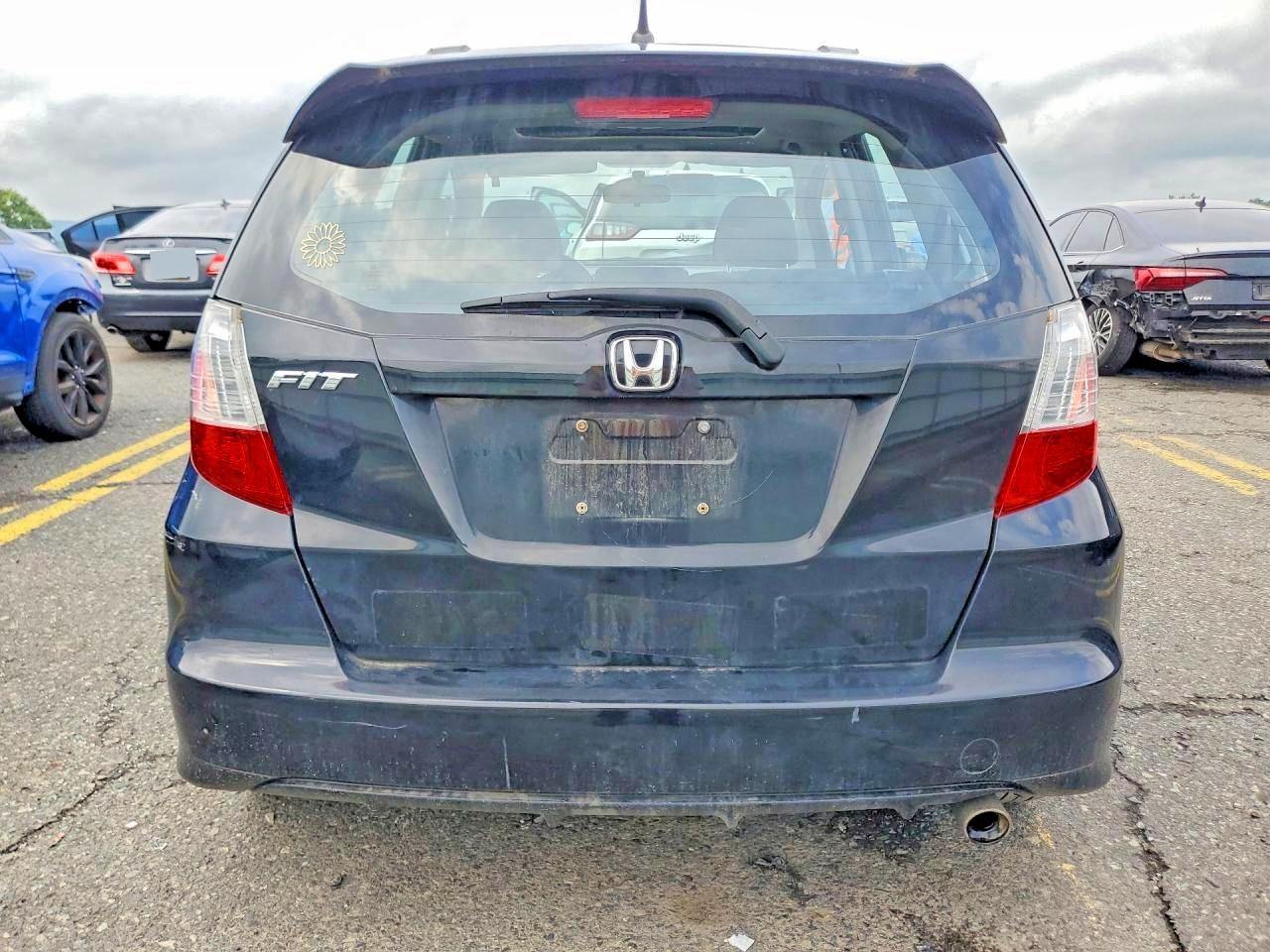 2009 Honda Fit Sport Black vin: JHMGE88429S027724
