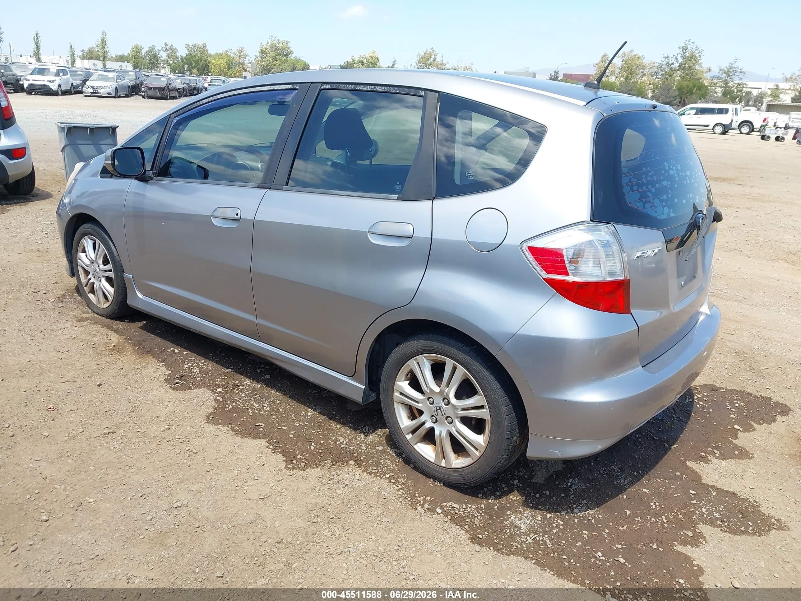 2009 Honda Fit Sport Gray vin: JHMGE88429S032308