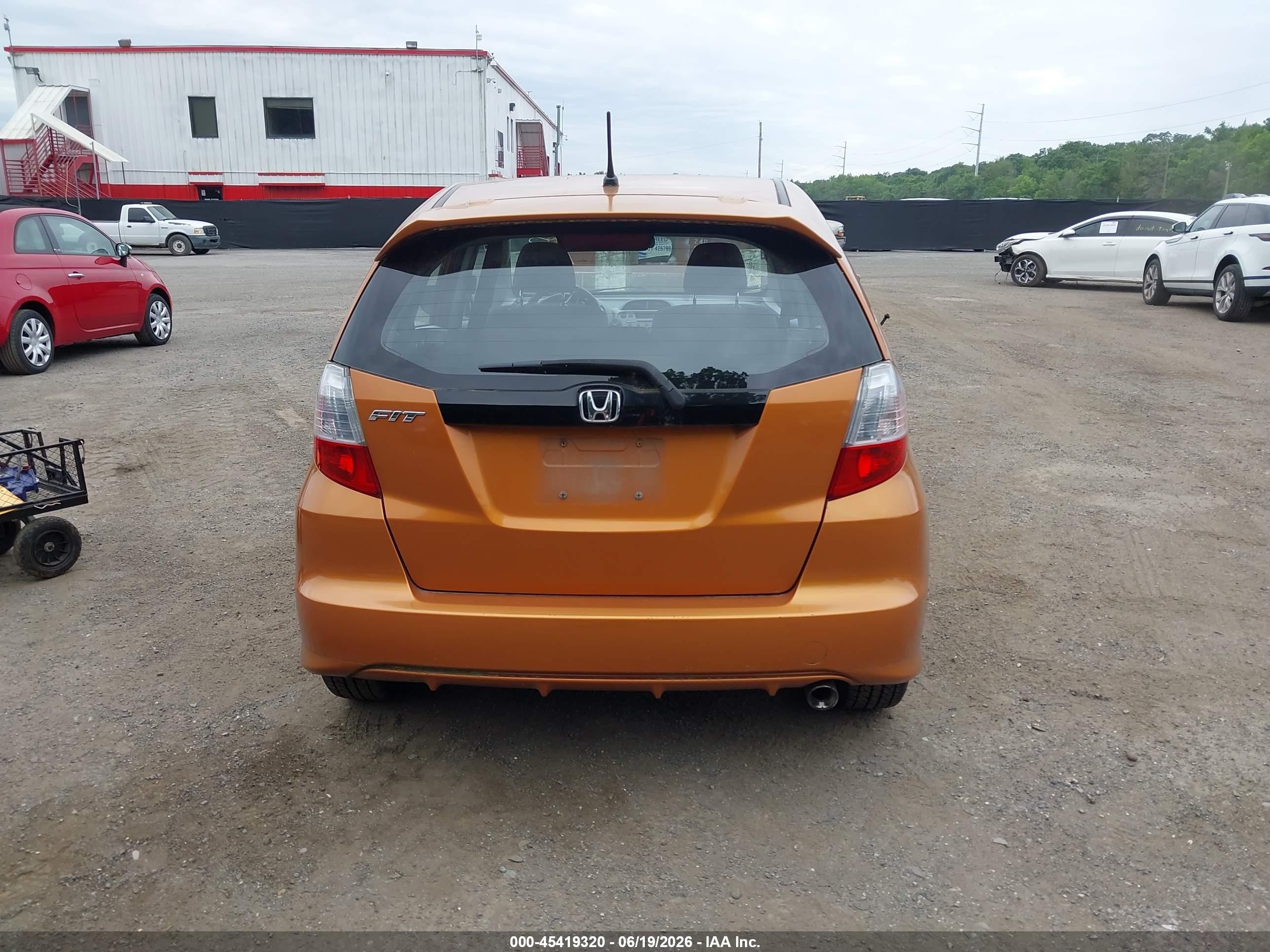 2009 Honda Fit Sport Orange vin: JHMGE88429S033684