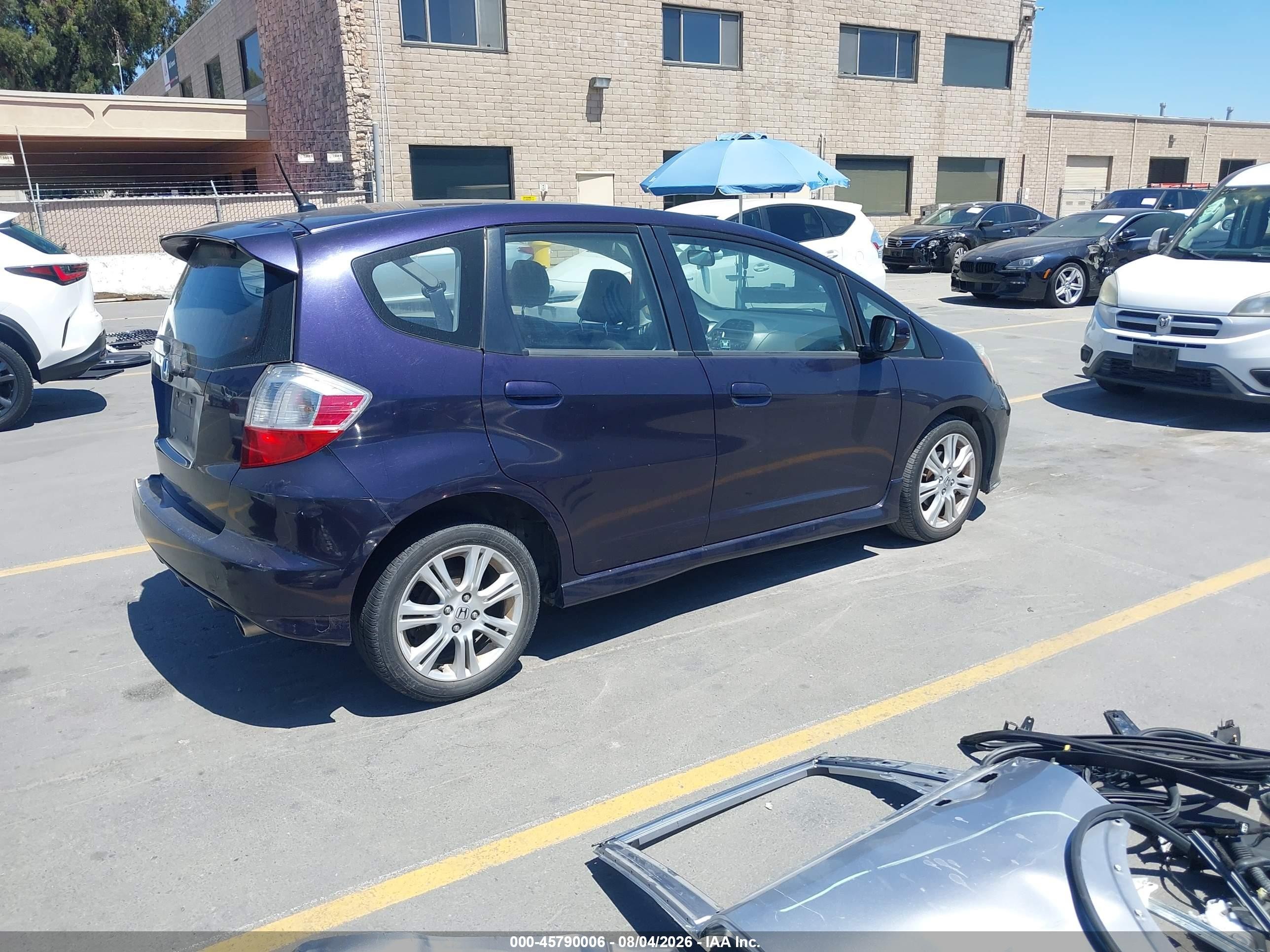 2009 Honda Fit Sport Purple vin: JHMGE88429S063526