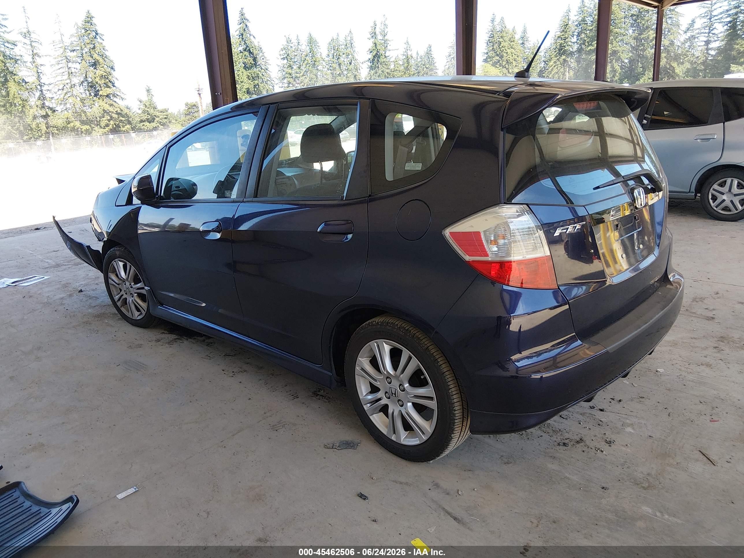 2009 Honda Fit Sport Blue vin: JHMGE88429S075093