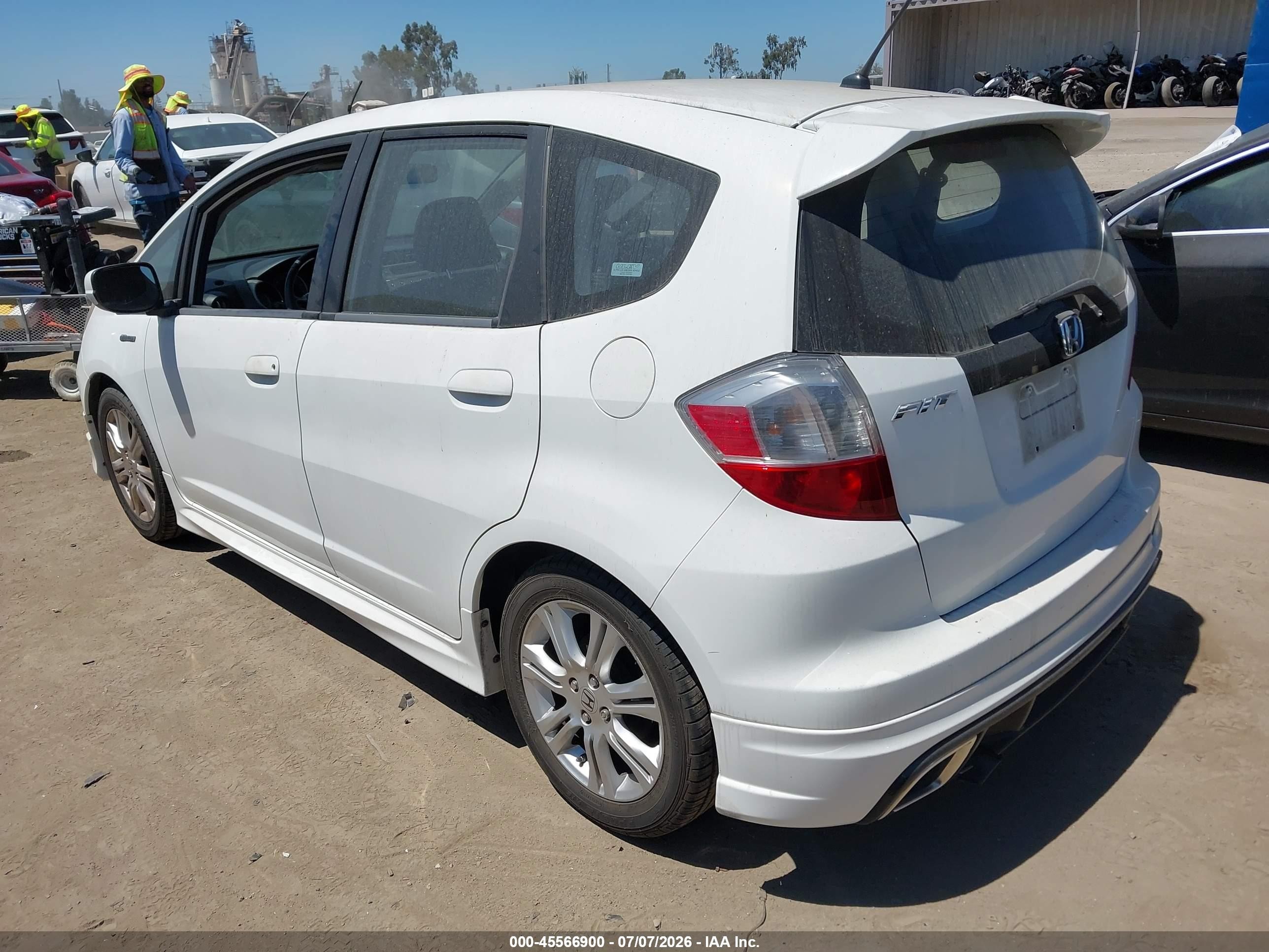 2009 Honda Fit Sport White vin: JHMGE88439C000767