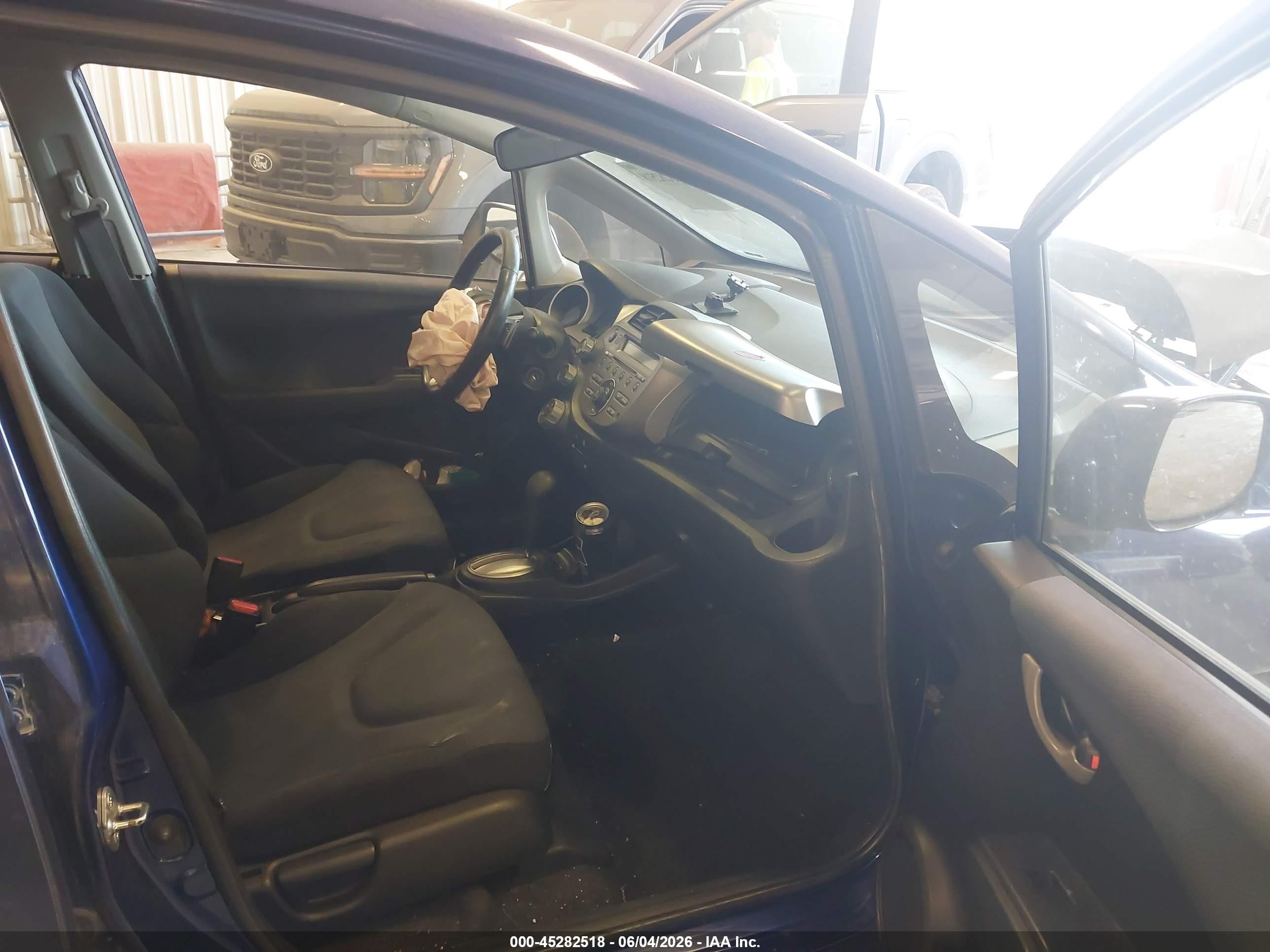 2009 Honda Fit Sport Blue vin: JHMGE88439S049053