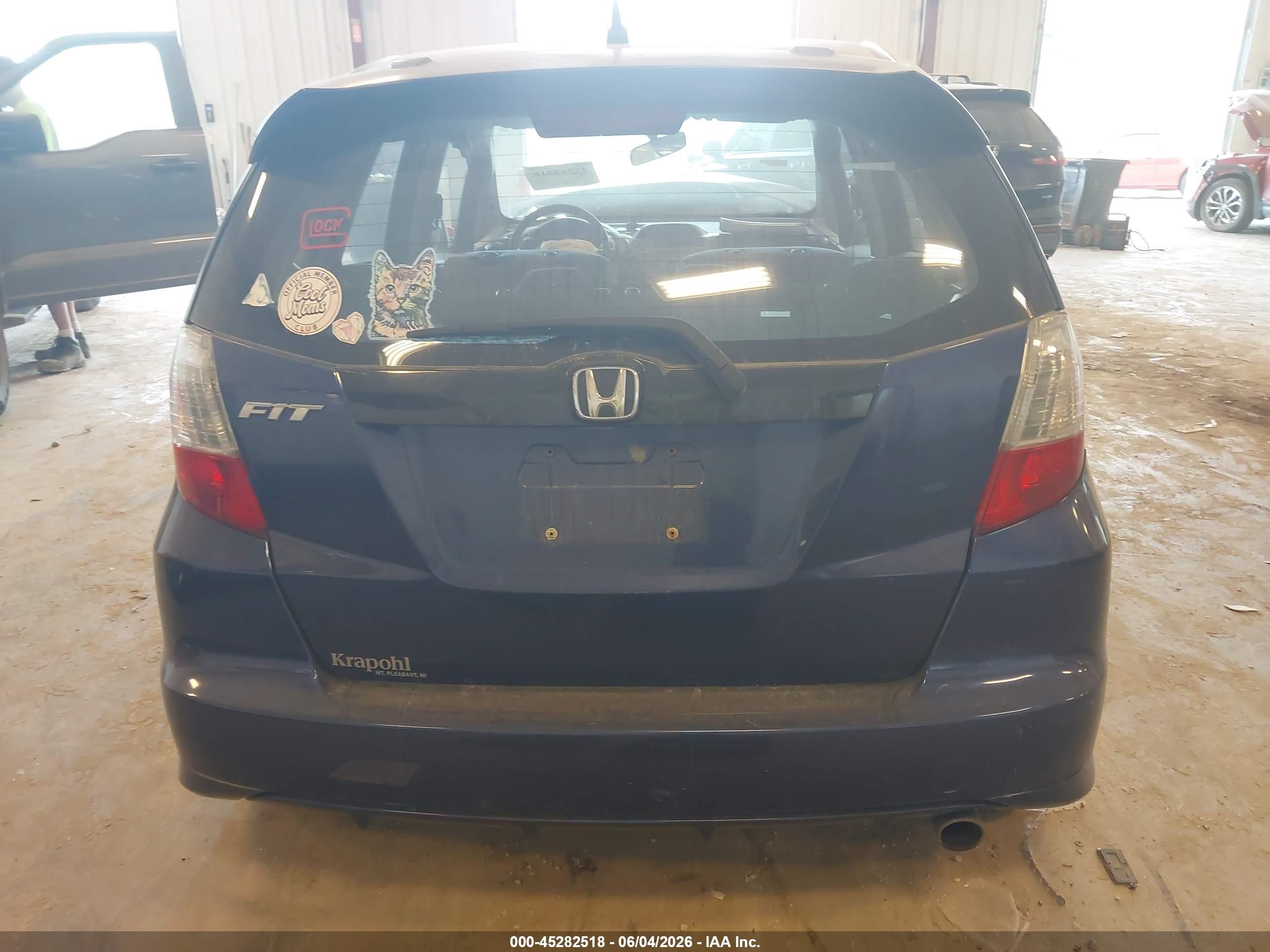 2009 Honda Fit Sport Blue vin: JHMGE88439S049053