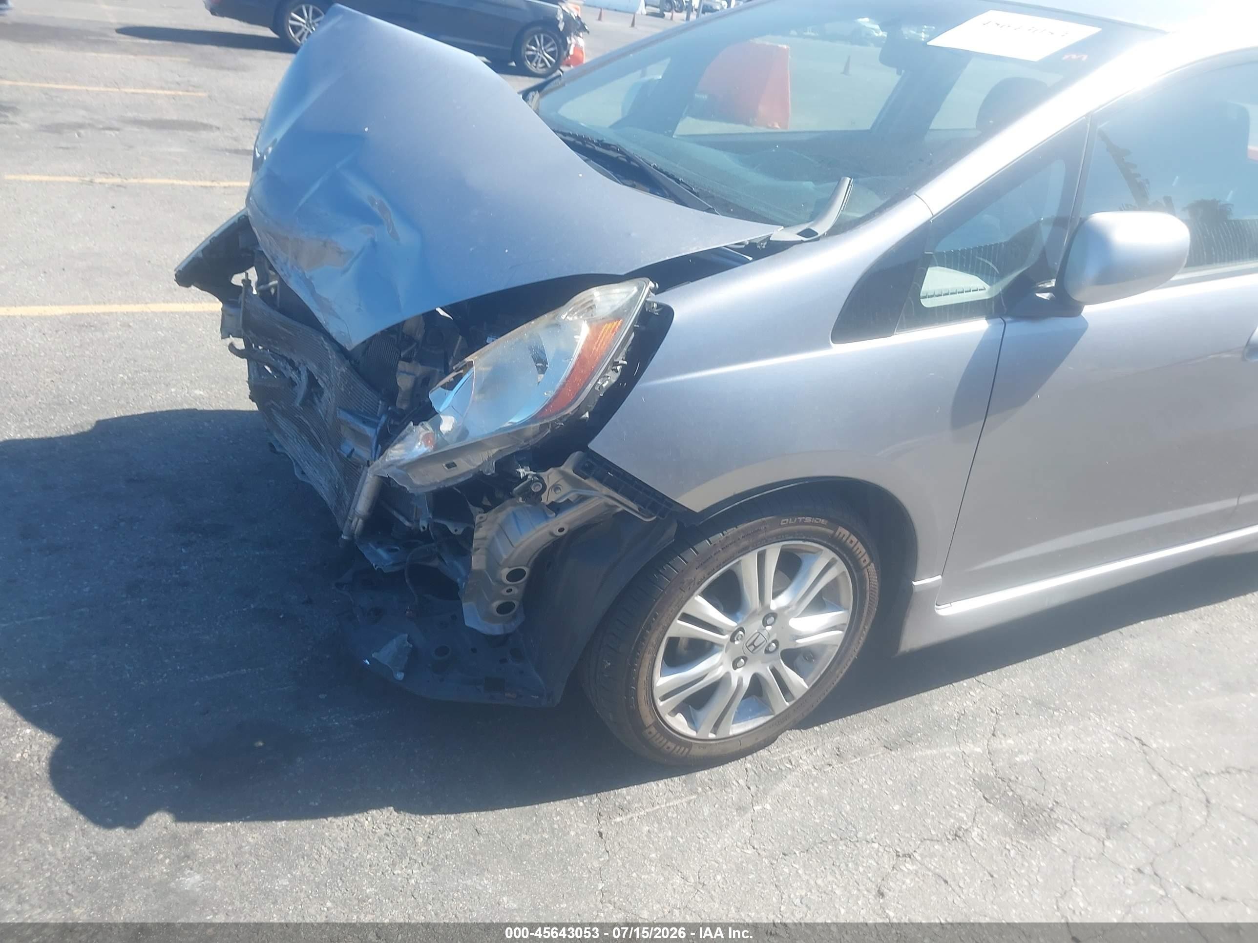 2009 Honda Fit Sport Gray vin: JHMGE88439S072087