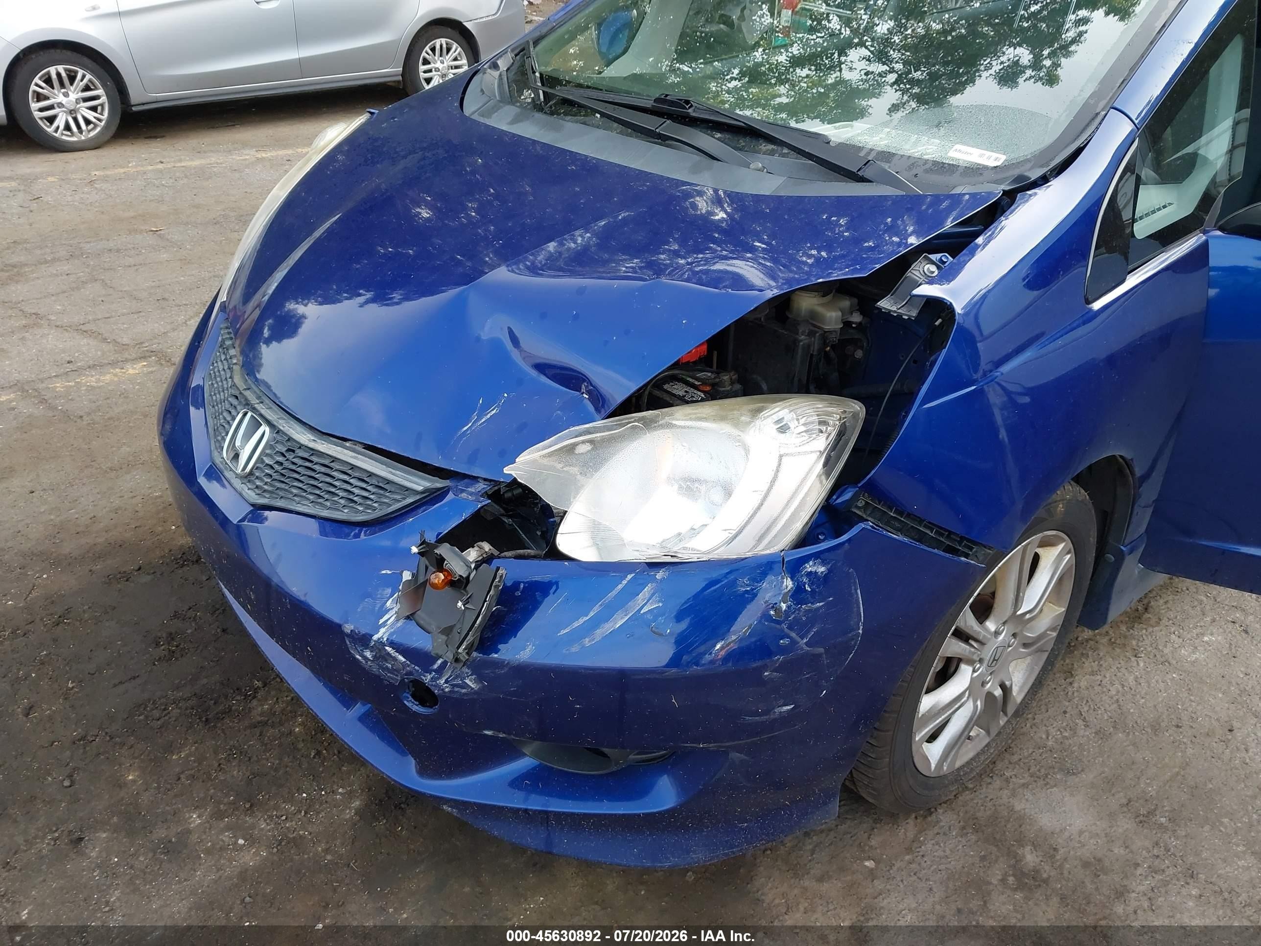 2009 Honda Fit Sport Blue vin: JHMGE88449S021374