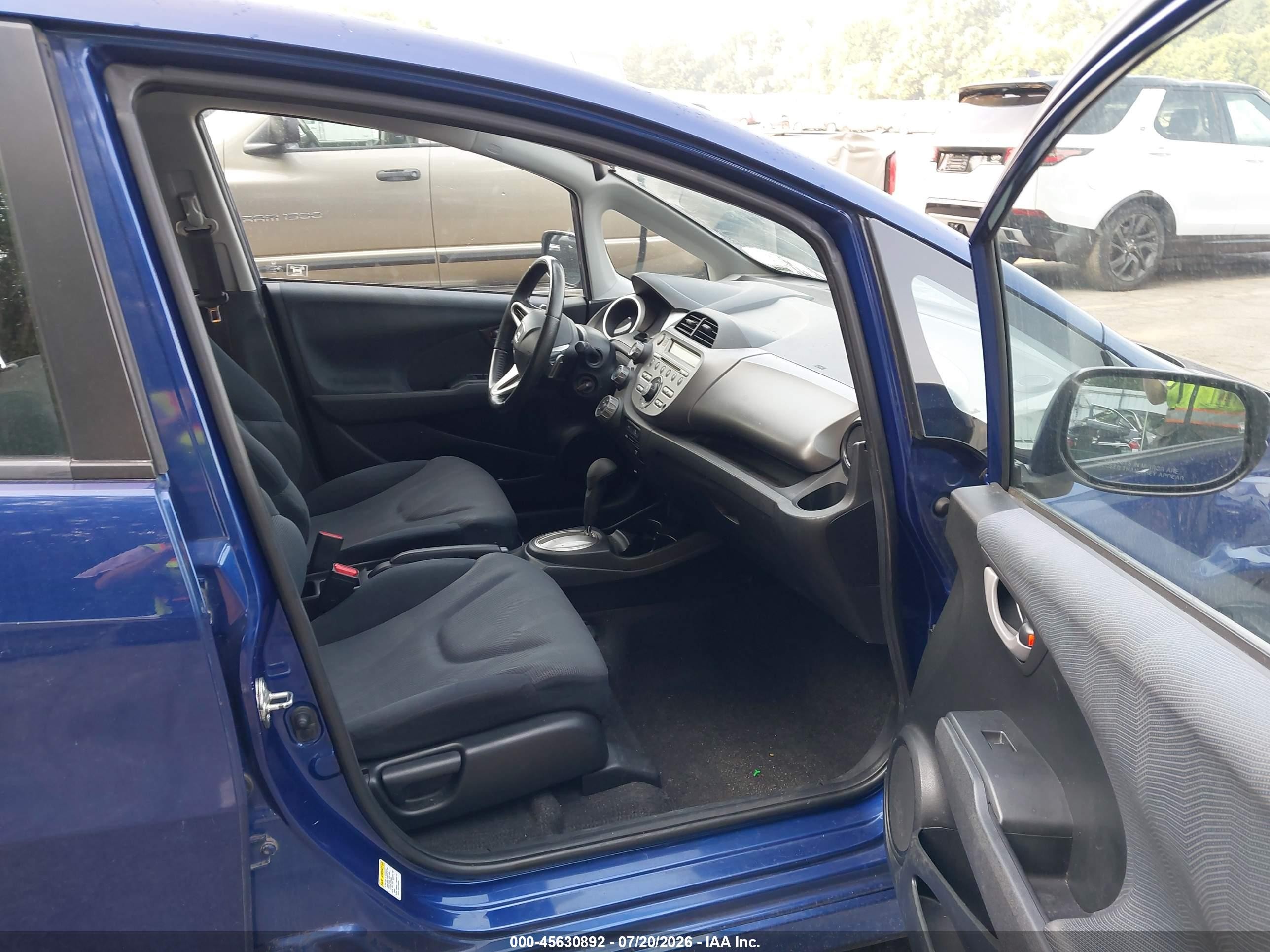 2009 Honda Fit Sport Blue vin: JHMGE88449S021374
