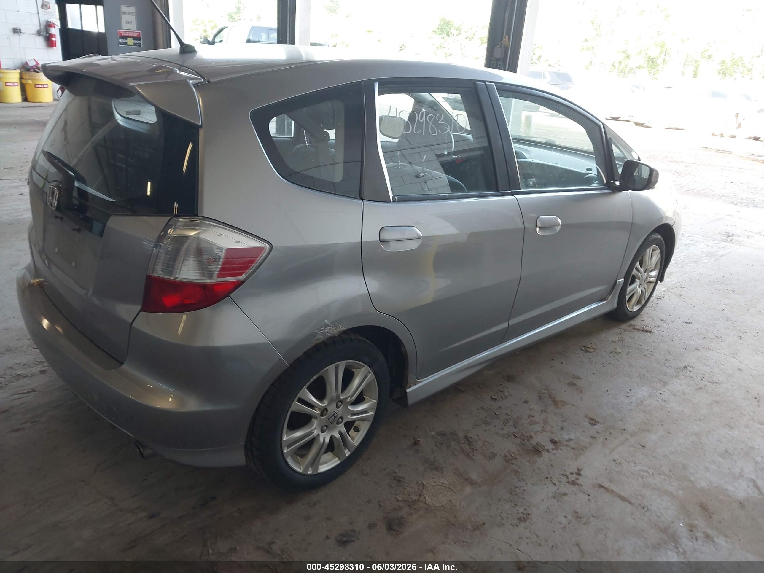 2009 Honda Fit Sport Gray vin: JHMGE88459S010500