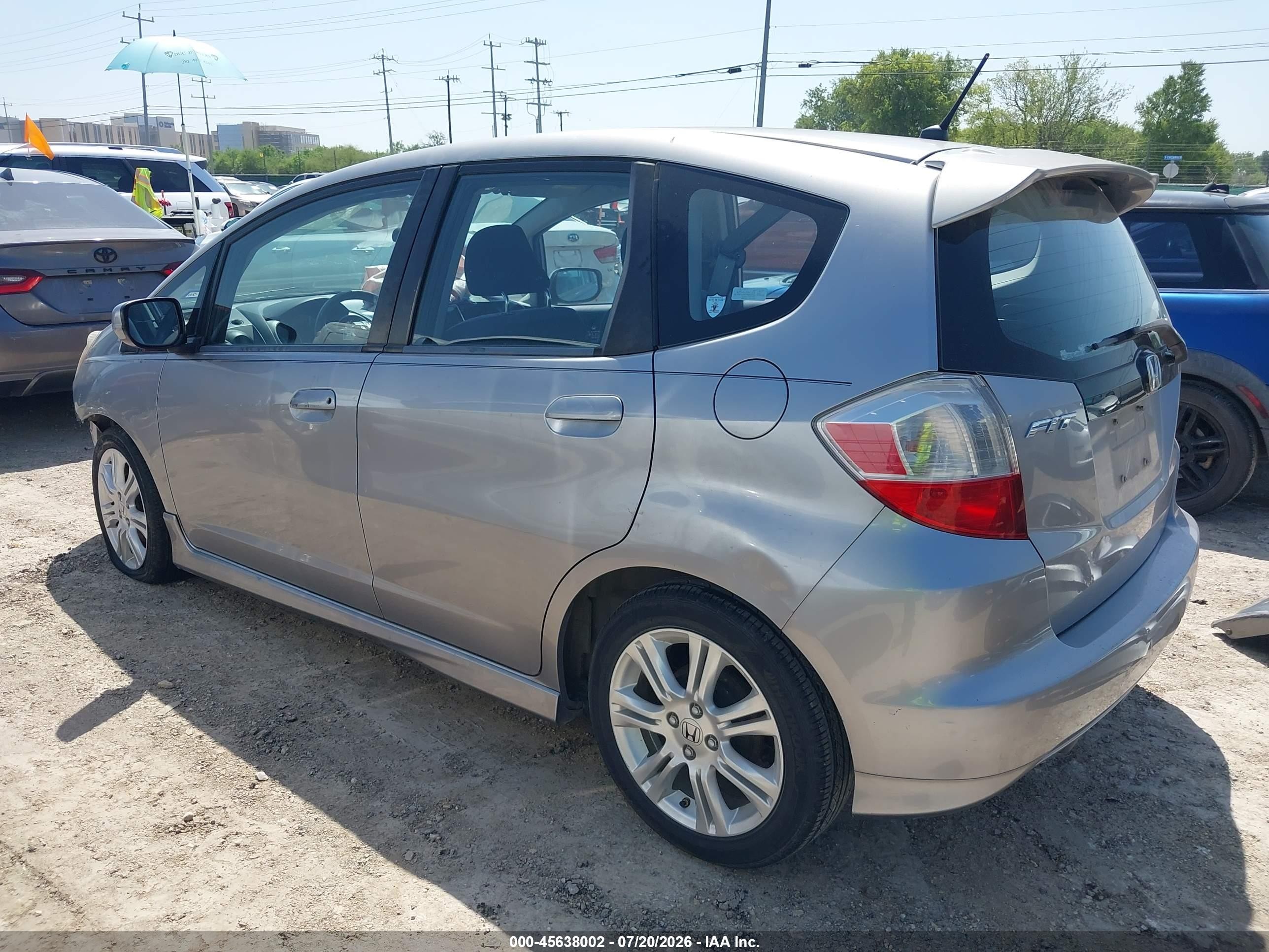 2009 Honda Fit Sport Gray vin: JHMGE88459S045683