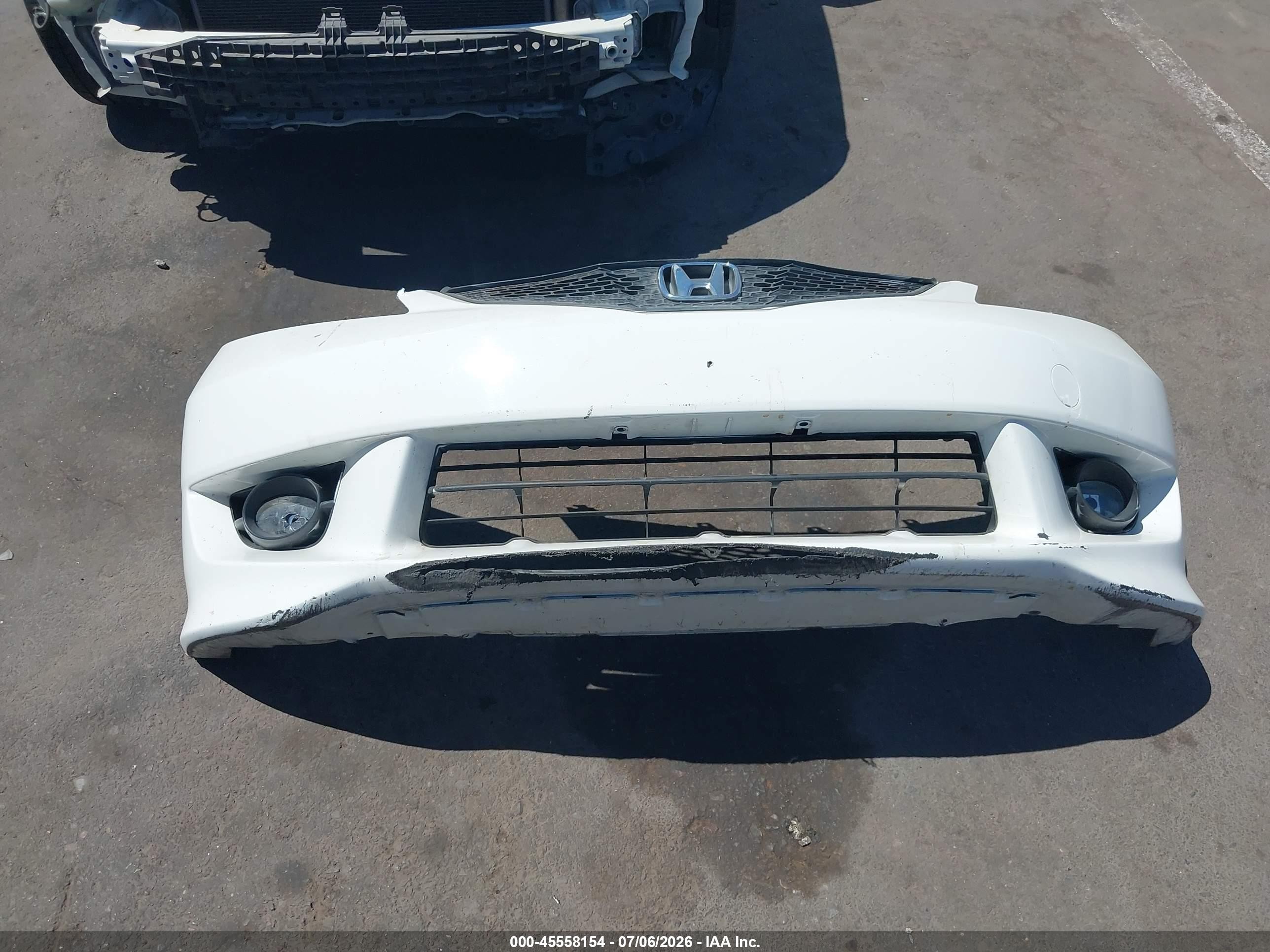 2009 Honda Fit Sport White vin: JHMGE88459S056800