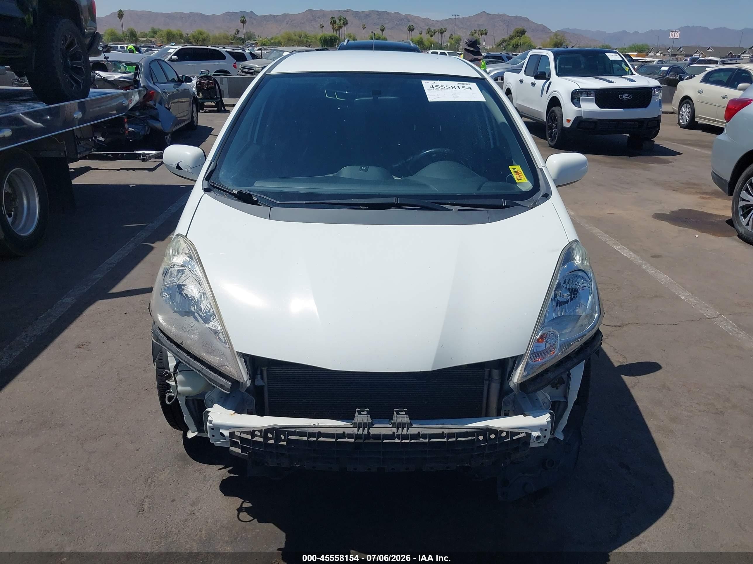 2009 Honda Fit Sport White vin: JHMGE88459S056800