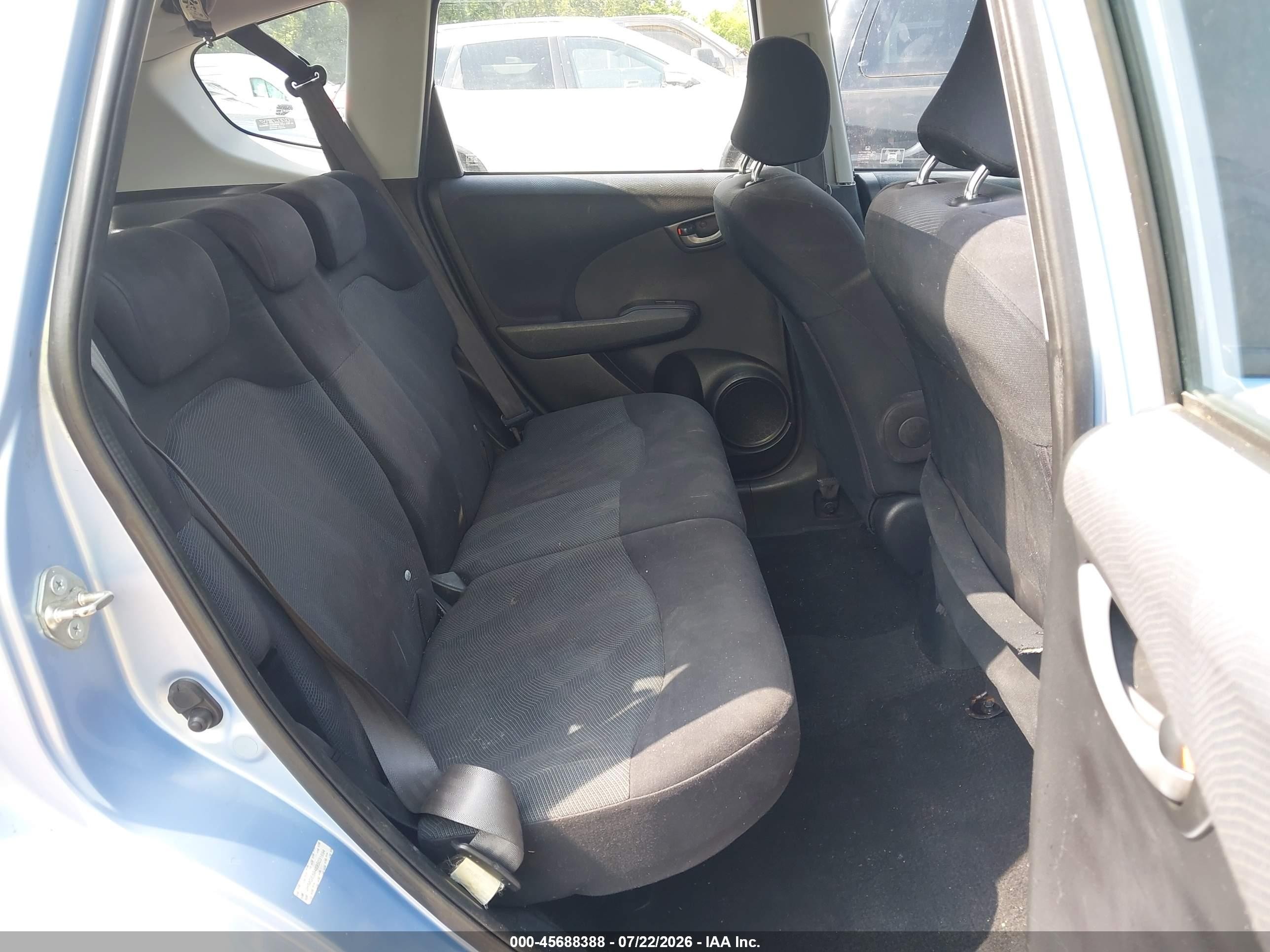 2009 Honda Fit Sport Blue vin: JHMGE88469S031694