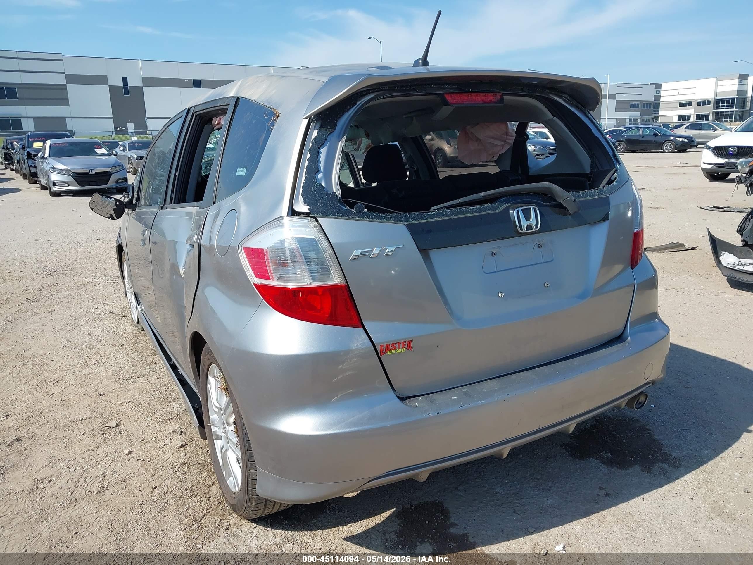 2009 Honda Fit Sport Серебряный vin: JHMGE88479S003354