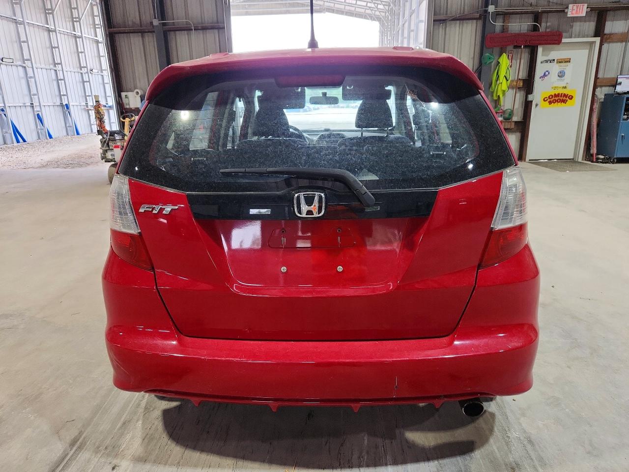 2009 Honda Fit Sport Red vin: JHMGE88479S004388