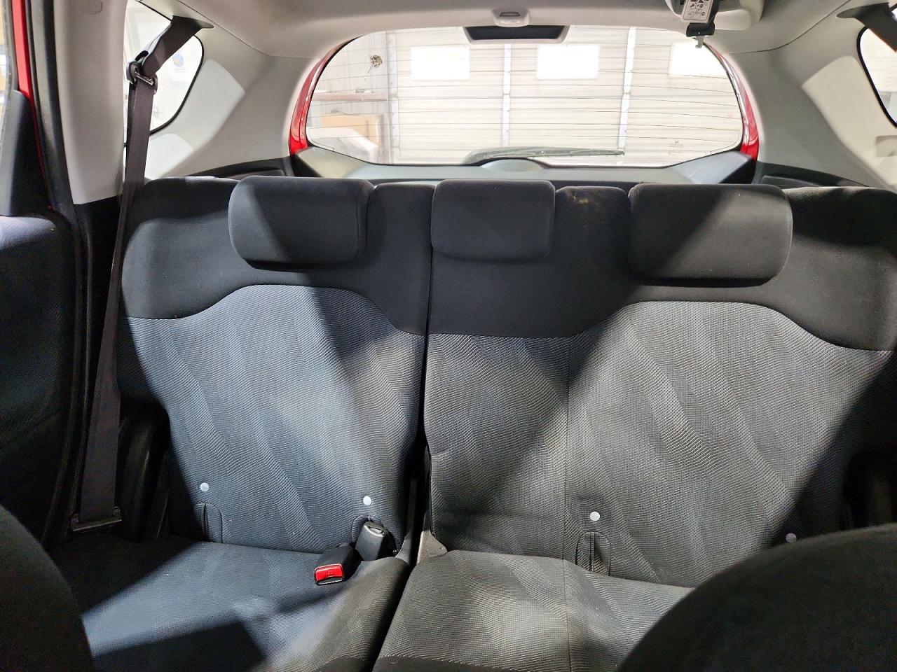 2009 Honda Fit Sport Red vin: JHMGE88479S004388