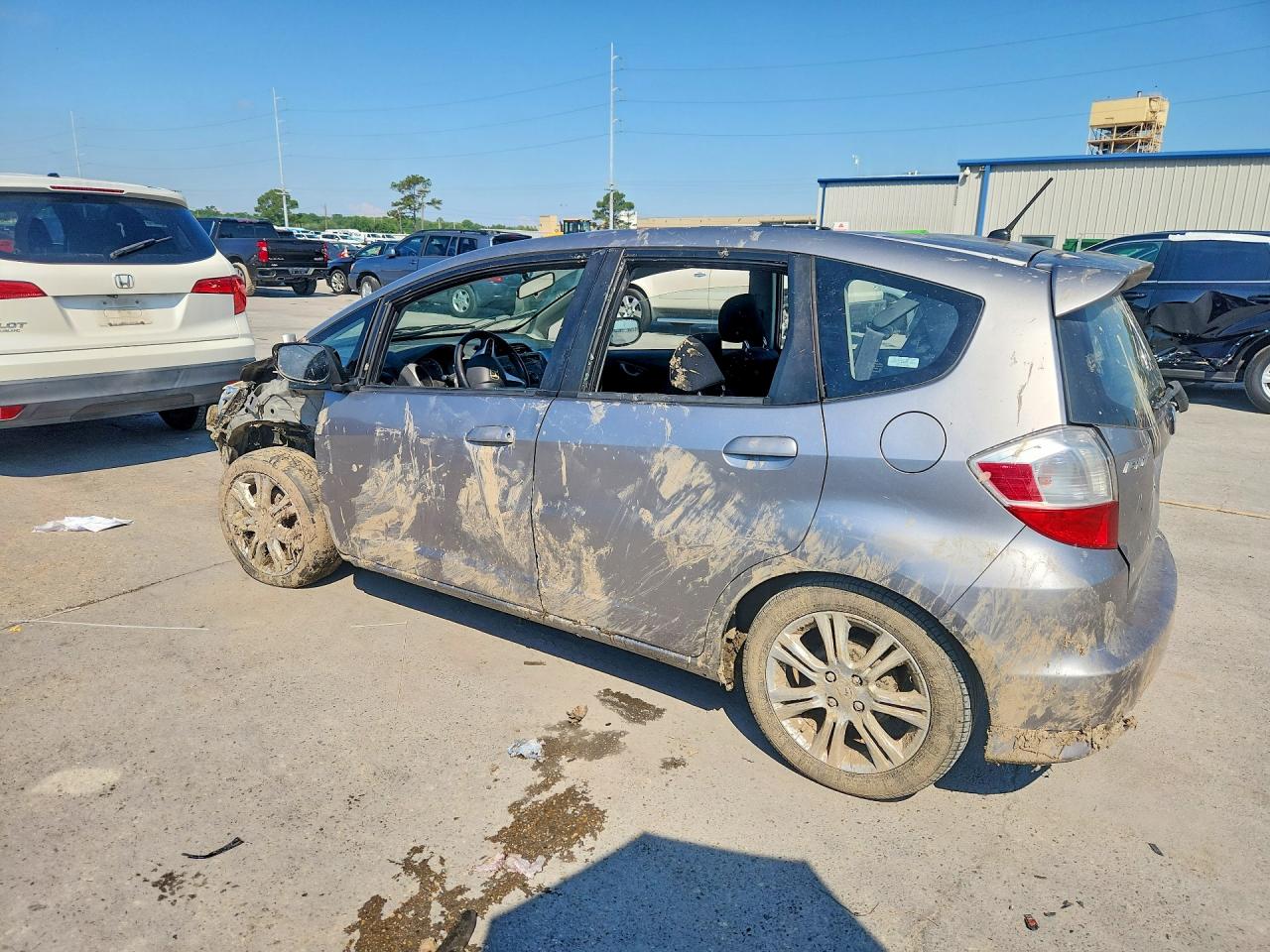2009 Honda Fit Sport Silver vin: JHMGE88479S005539