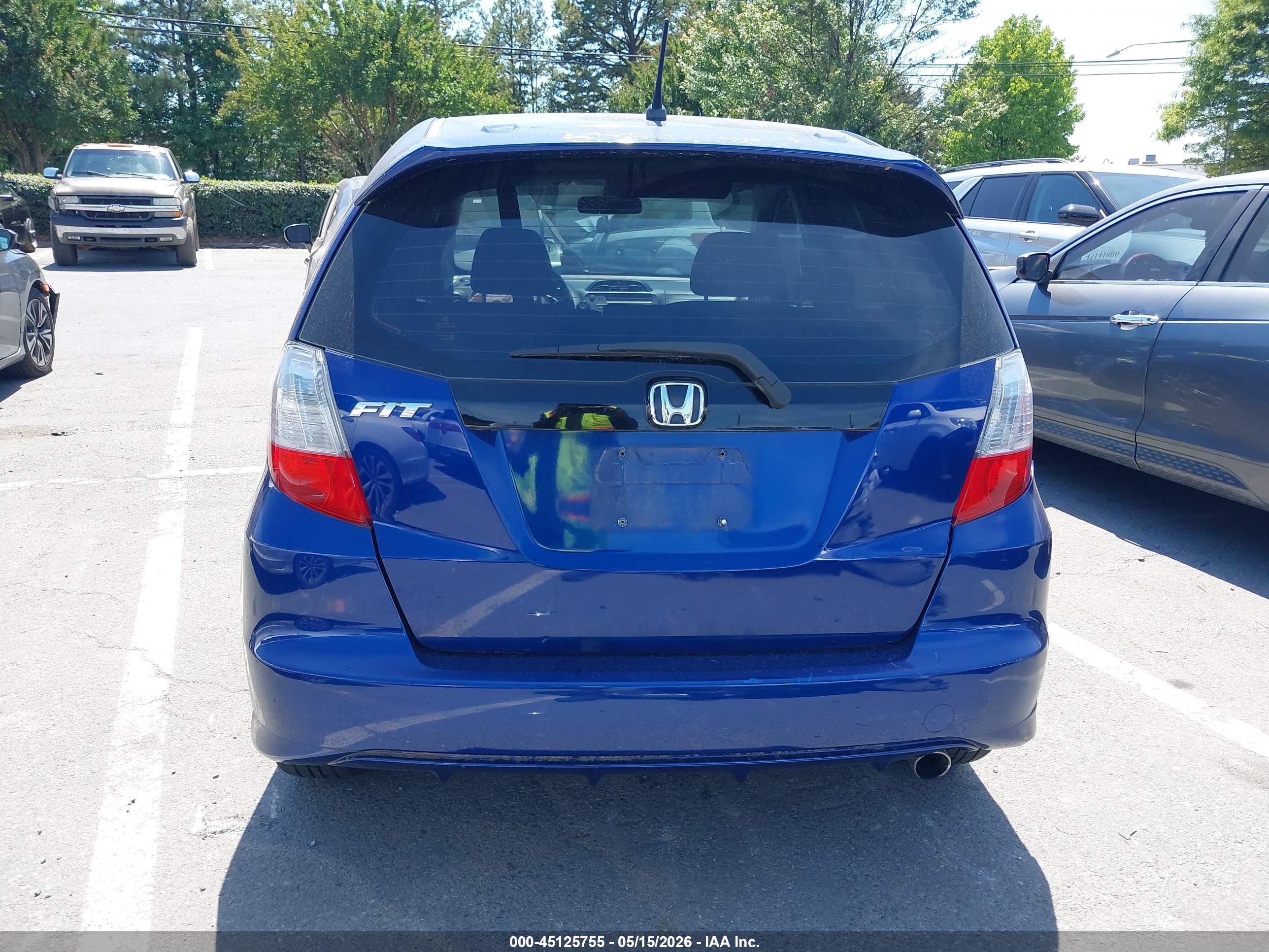 2009 Honda Fit Sport Blue vin: JHMGE88479S031221